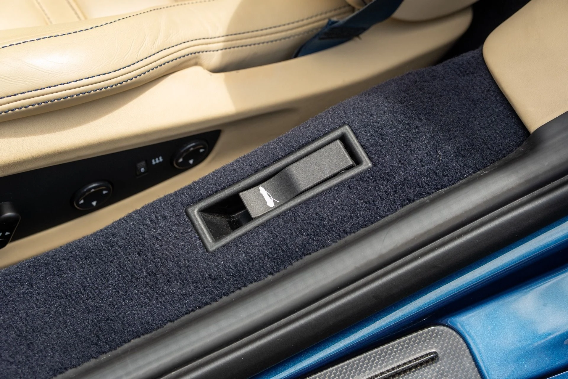 mph042_435346419_Used_2014_Ferrari_458_Spider_1757965695_ab849a5f0b