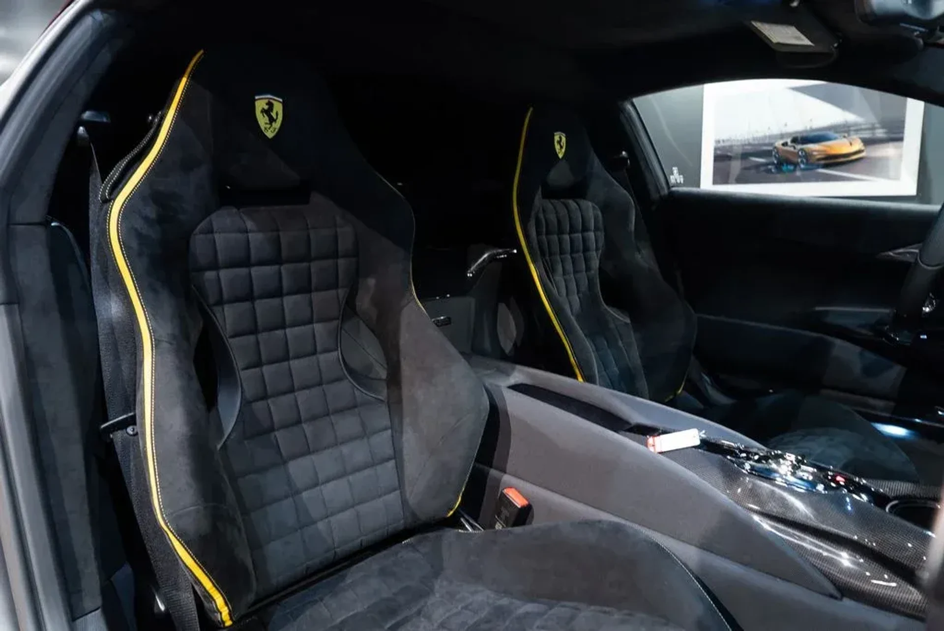 mph042_443919247_68bb17c369c27125b4aa604c5c598f2b_0def82949d