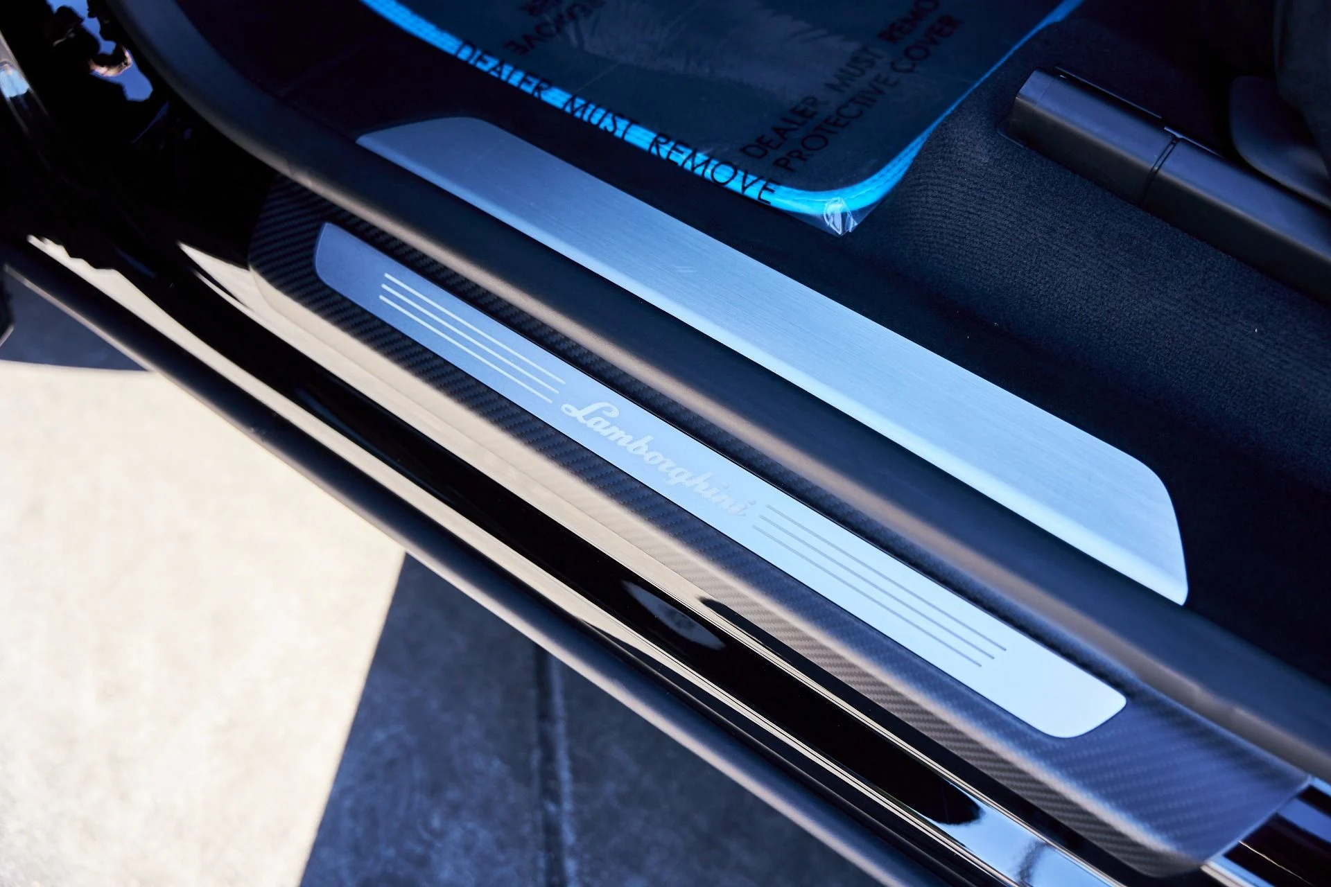 mph042_444167074_Used_2024_Lamborghini_Urus_Performante_1773367138_2d56b33b4d