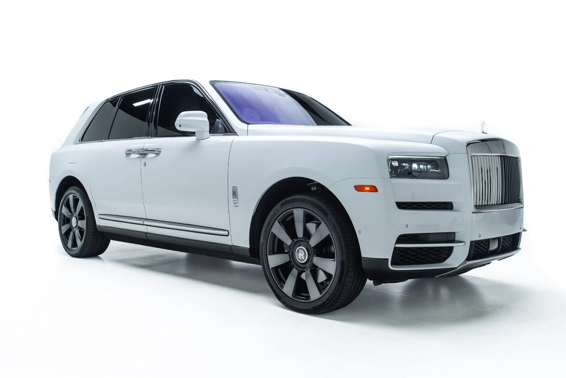mph042_462095548_Used_2019_Rolls_Royce_Cullinan_1786991337_3d2b196c0d