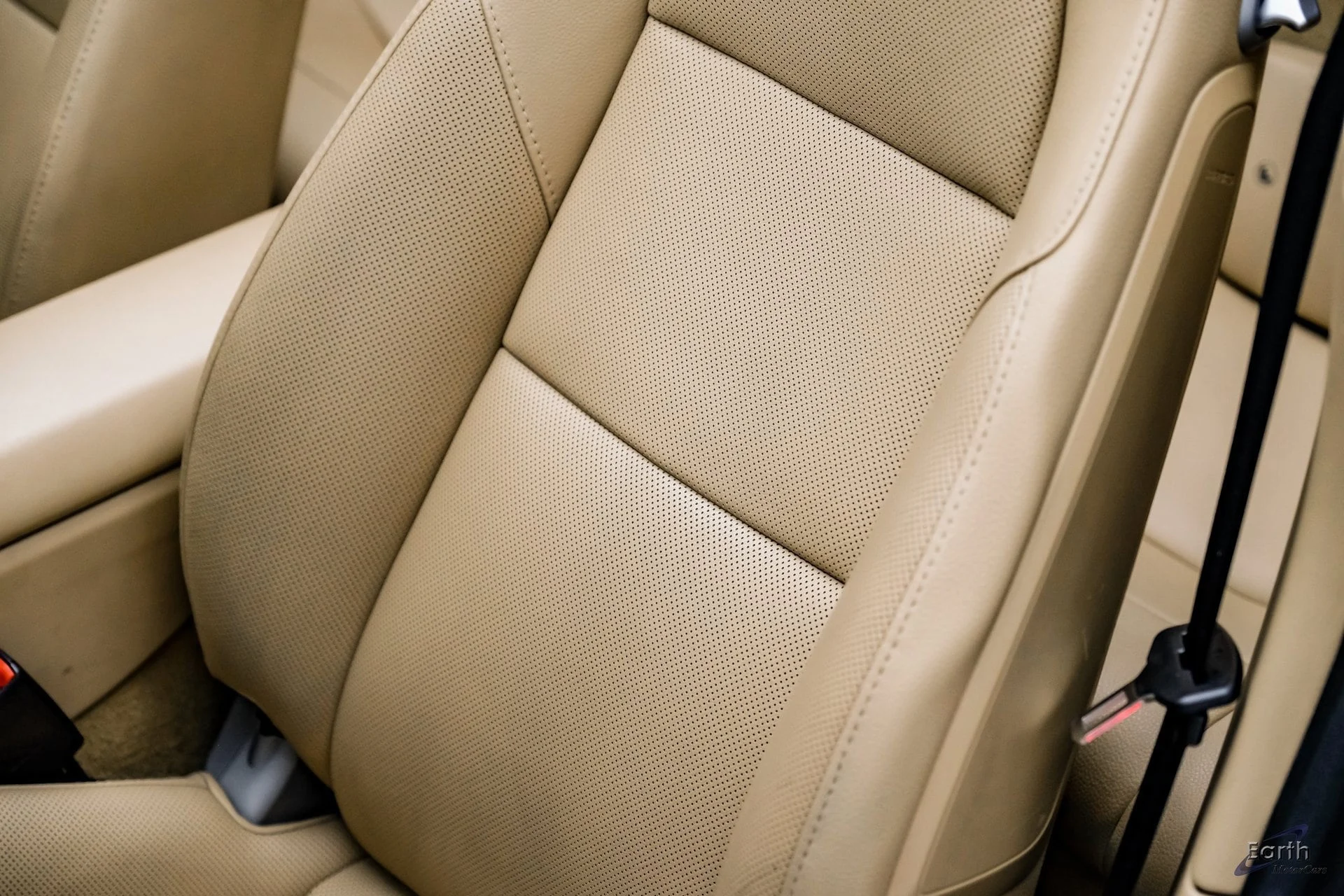 mph042_465165407_d5cc3b7eaedfb144e46c0018d53db09fx_475d39cf87