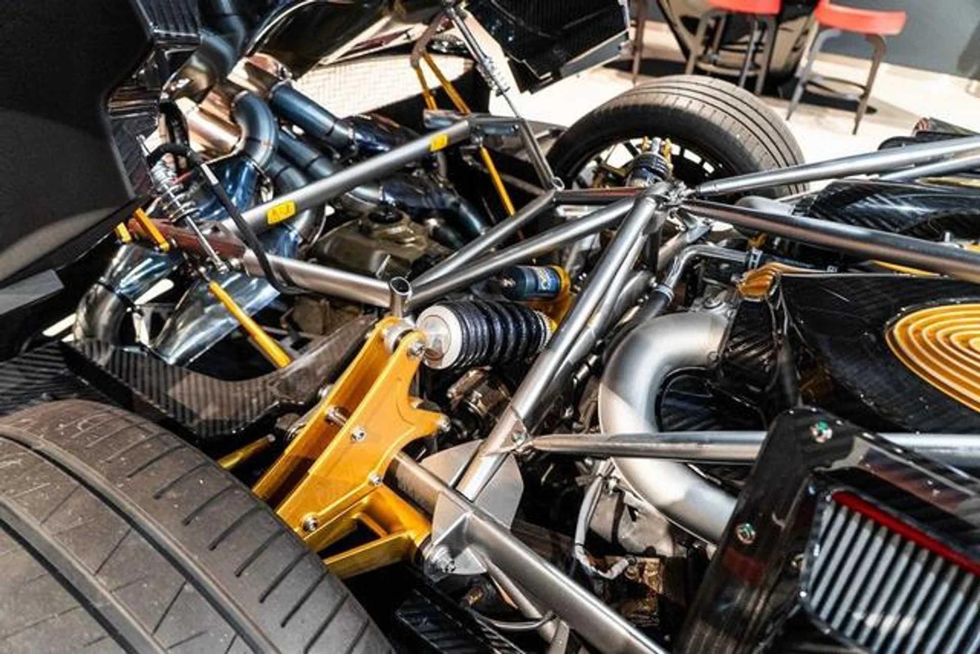 mph042_467256298_Wr_LQ_ag_Sr_W6_Zi4ahow0isx_Fv_C_Xw_2db20d1bf0