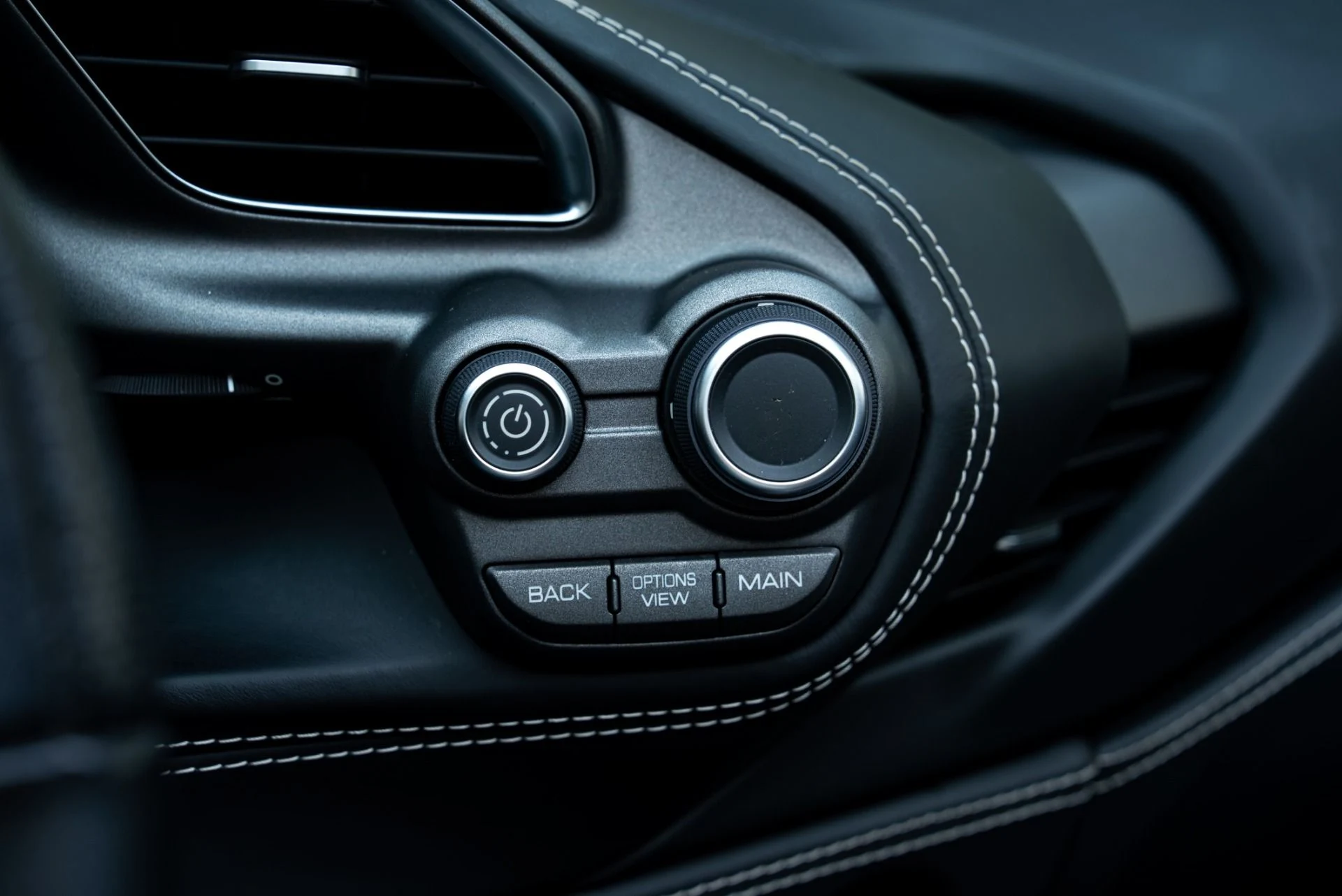 mph042_472700735_Used_2018_Ferrari_488_Spider_1778276724_5471224ad3