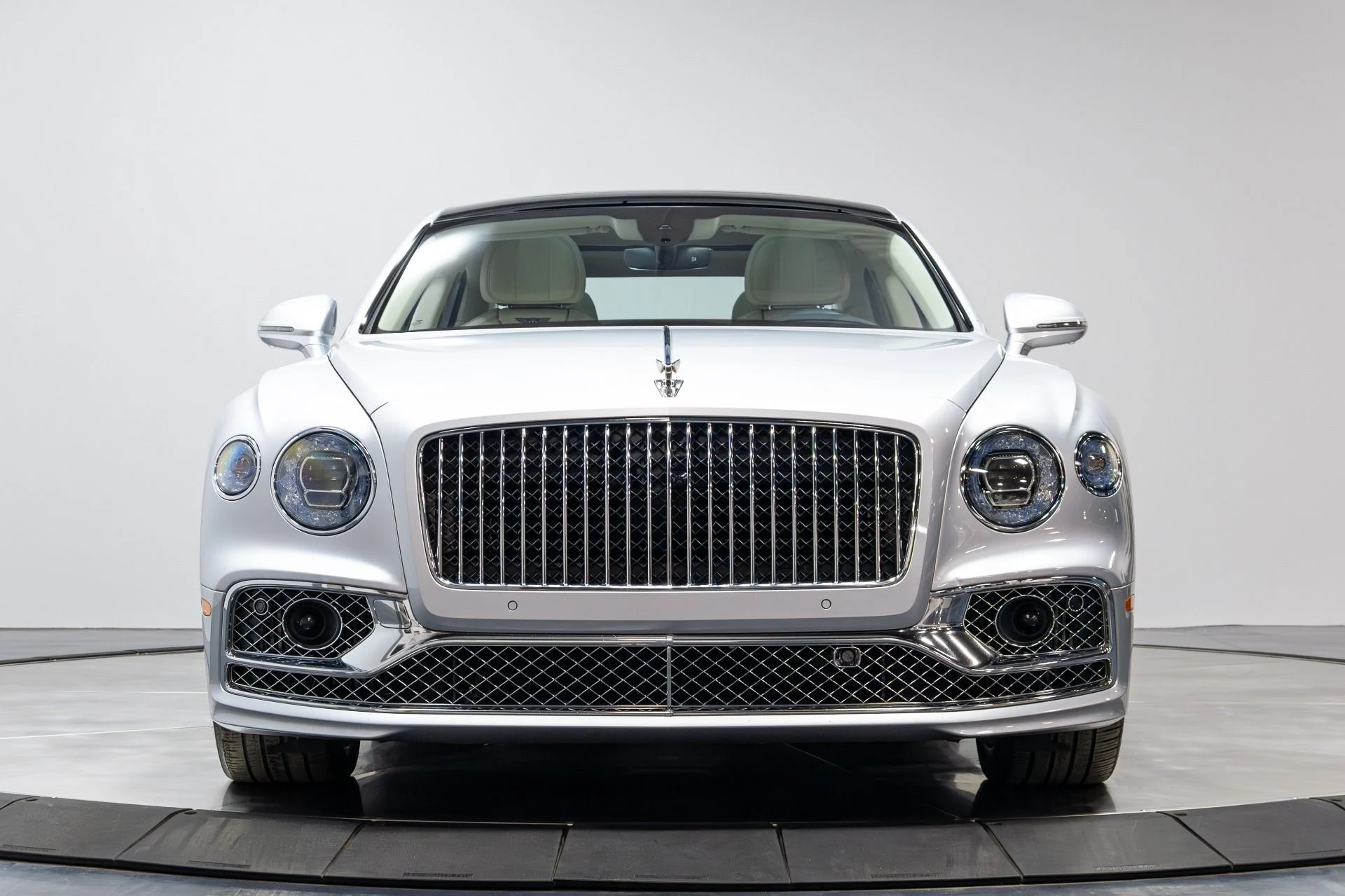 mph042_49656705_Used_2021_Bentley_Flying_Spur_W12_1772666284_ab9b560f57