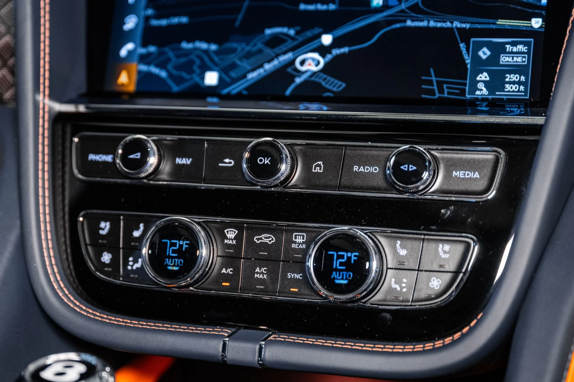 mph042_509443207_New_2025_Bentley_BENTAYGA_V8_S_Black_Edition_1743521696_8616869c6d