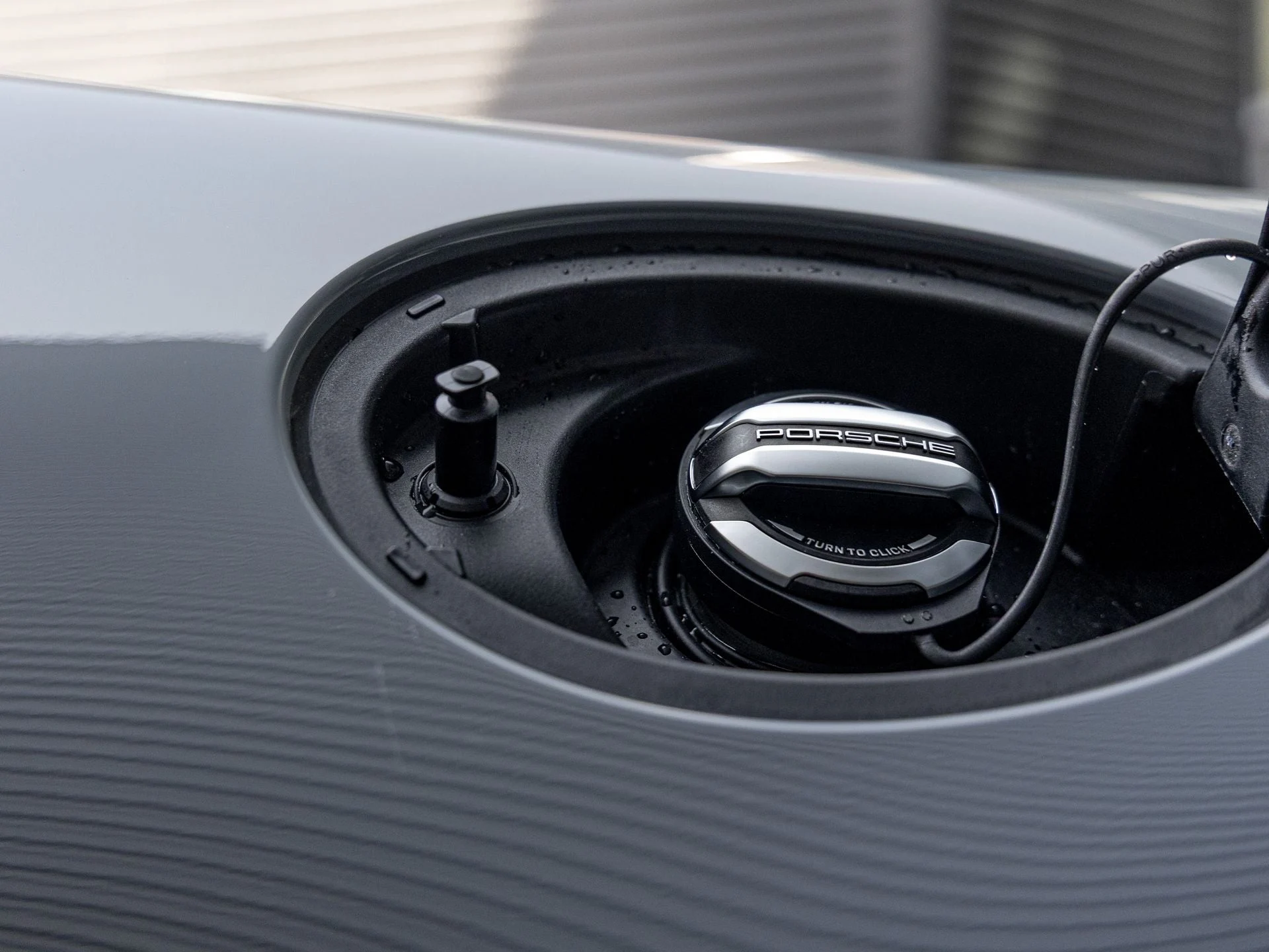 mph042_556046096_43_fbba524eea