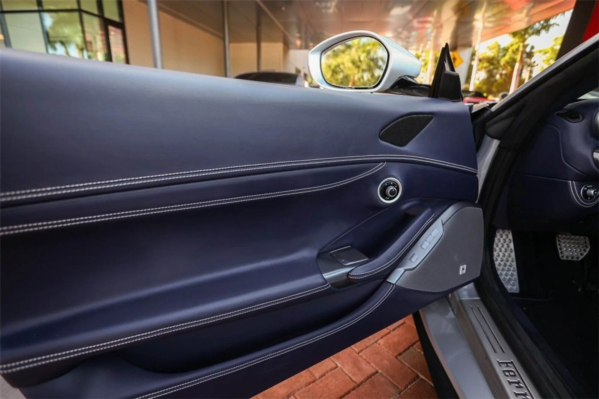 mph042_55752887_08be10f6420c2101f62d06645f92ad30_4ee3ac93bc