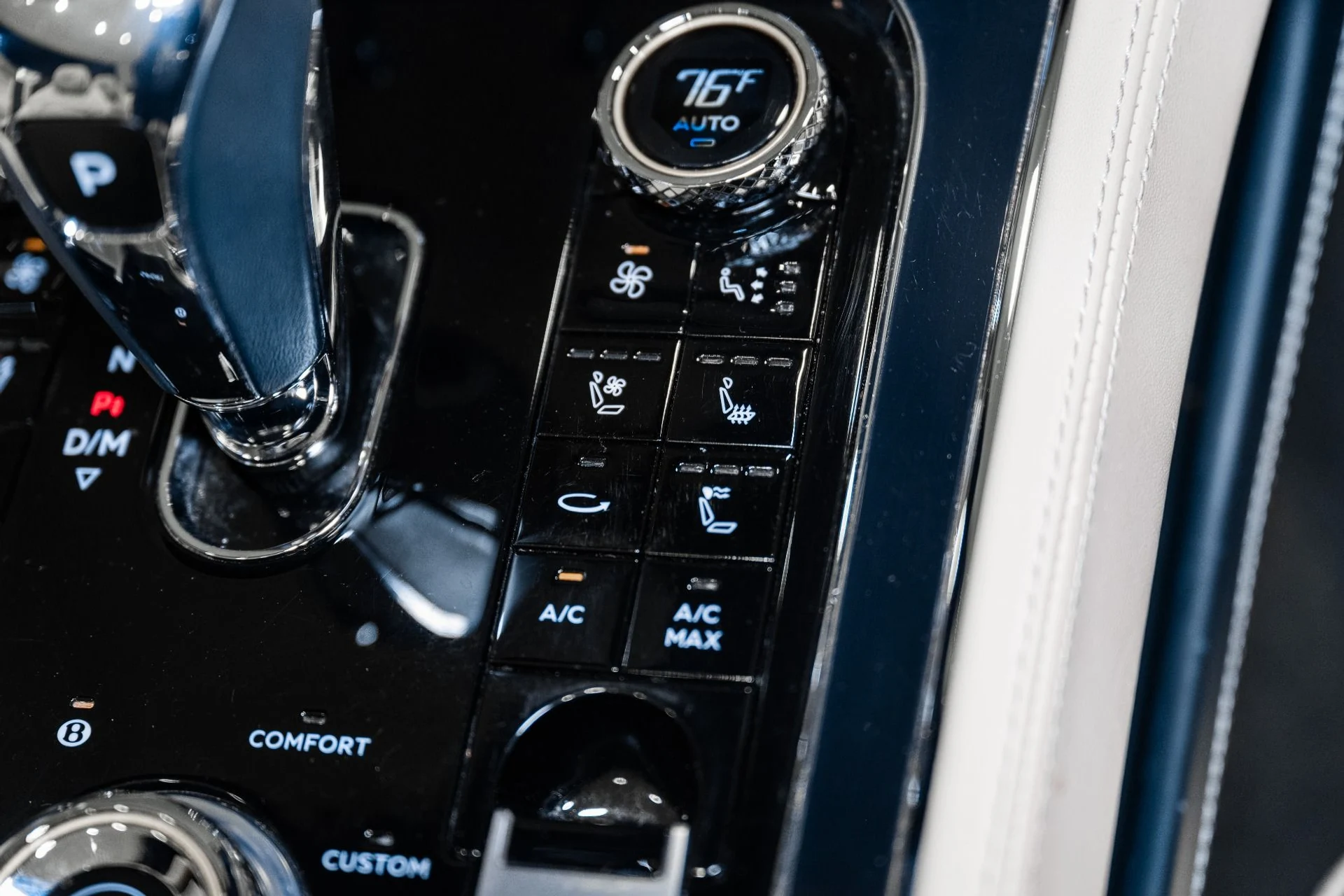 mph042_573306854_Used_2022_Bentley_Continental_GT_V8_1792760258_019f823c02