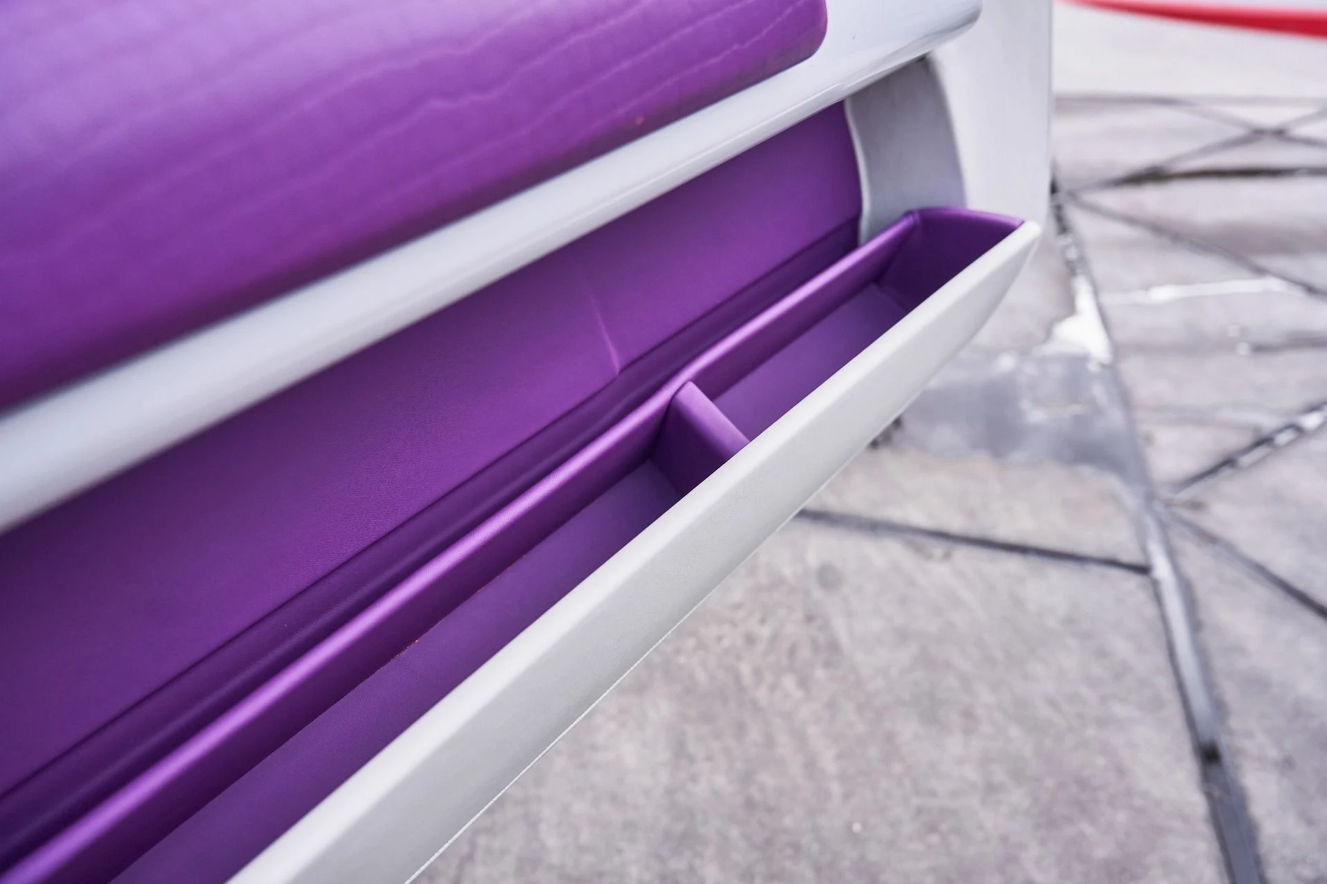 mph042_574001805_Used_2008_Rolls_Royce_Phantom_Drophead_Coupe_Base_1769136044_3399dc202d