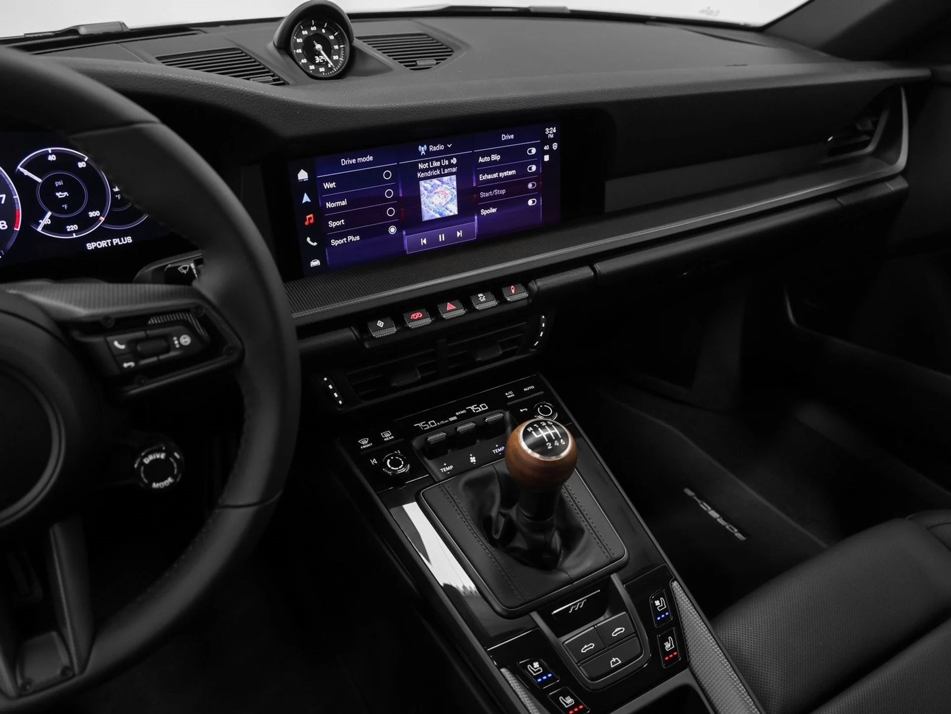 mph042_576490268_43_2719578b8e