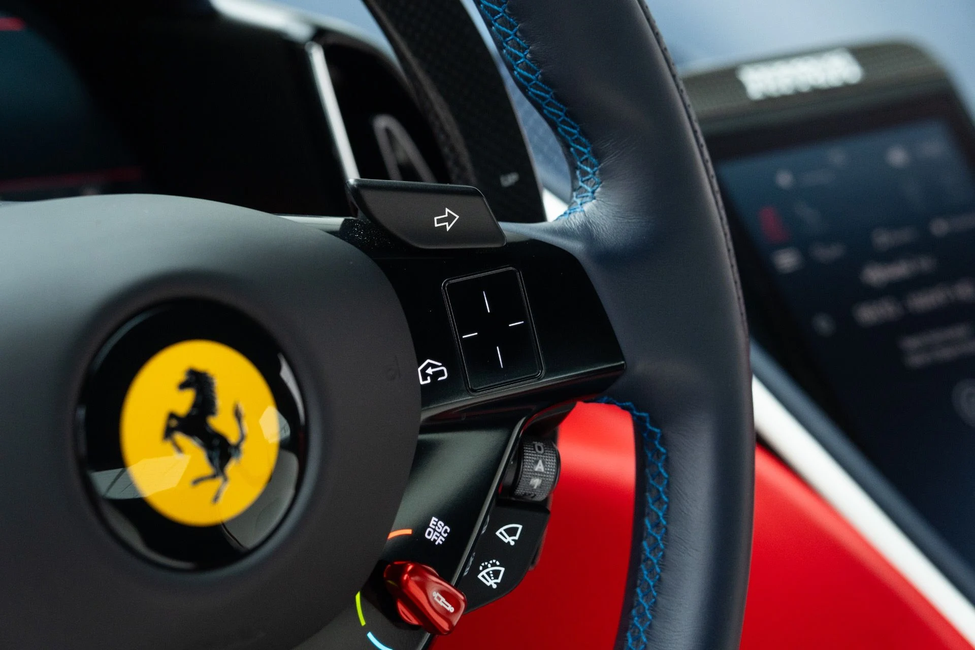 mph042_584882122_Used_2023_Ferrari_Roma_1777005512_c6edf62f3b