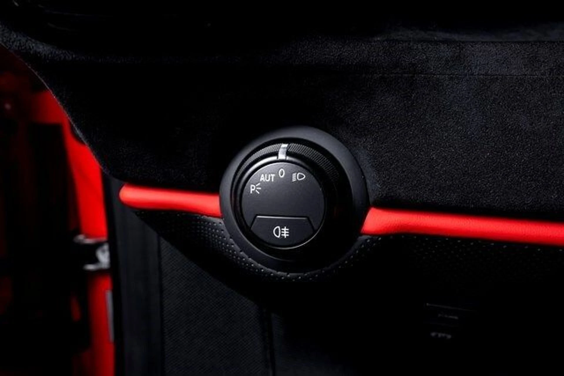 mph042_588659919_e6fe6835a56c83dba591667dc1d83df8x_a90e3ea4ff