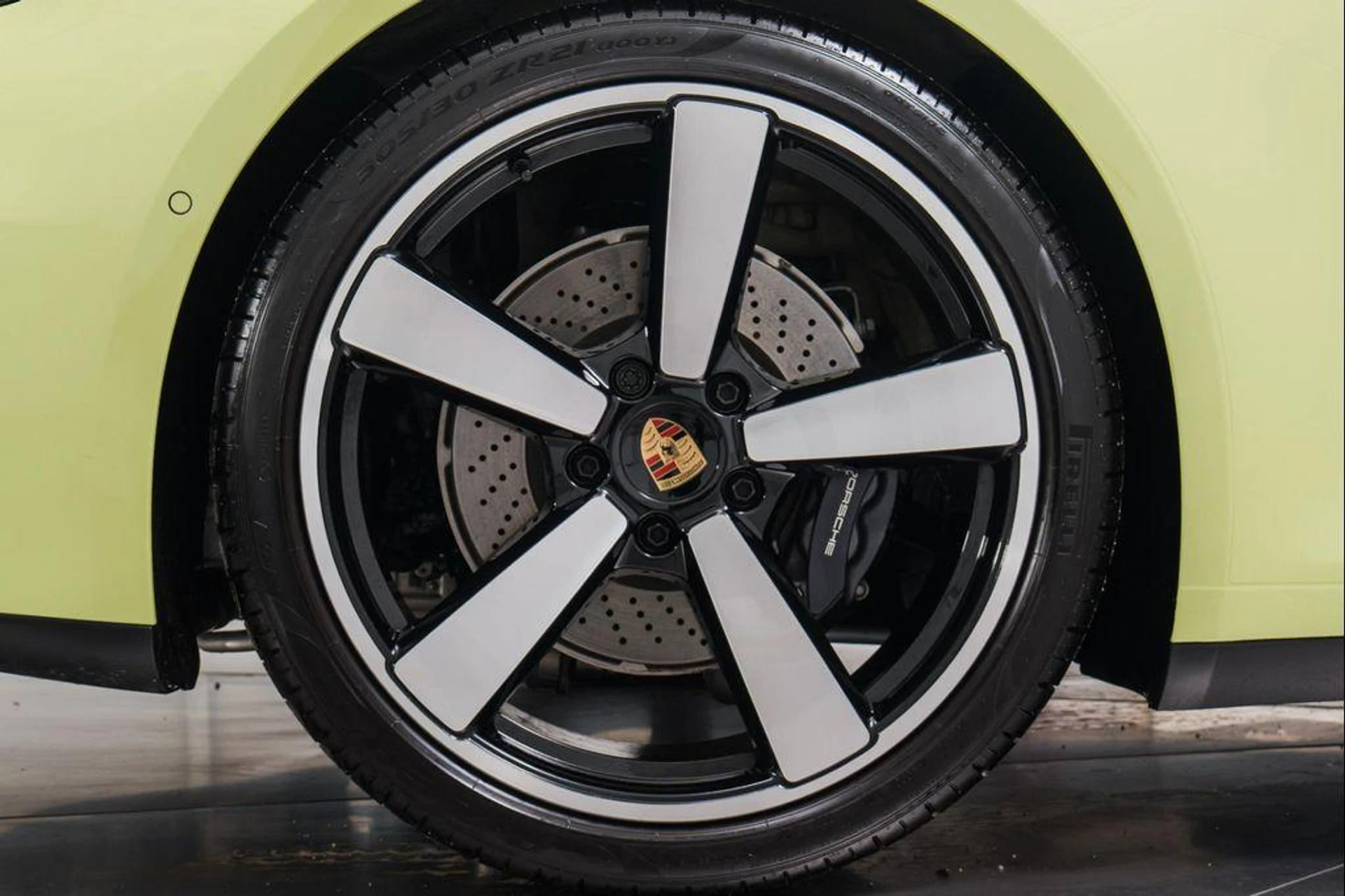 mph042_608519325_N5_O_Fy_Xaa_Lx_p_Ta_Wjm_PY_F_Lck5_Rk_1c1409873d