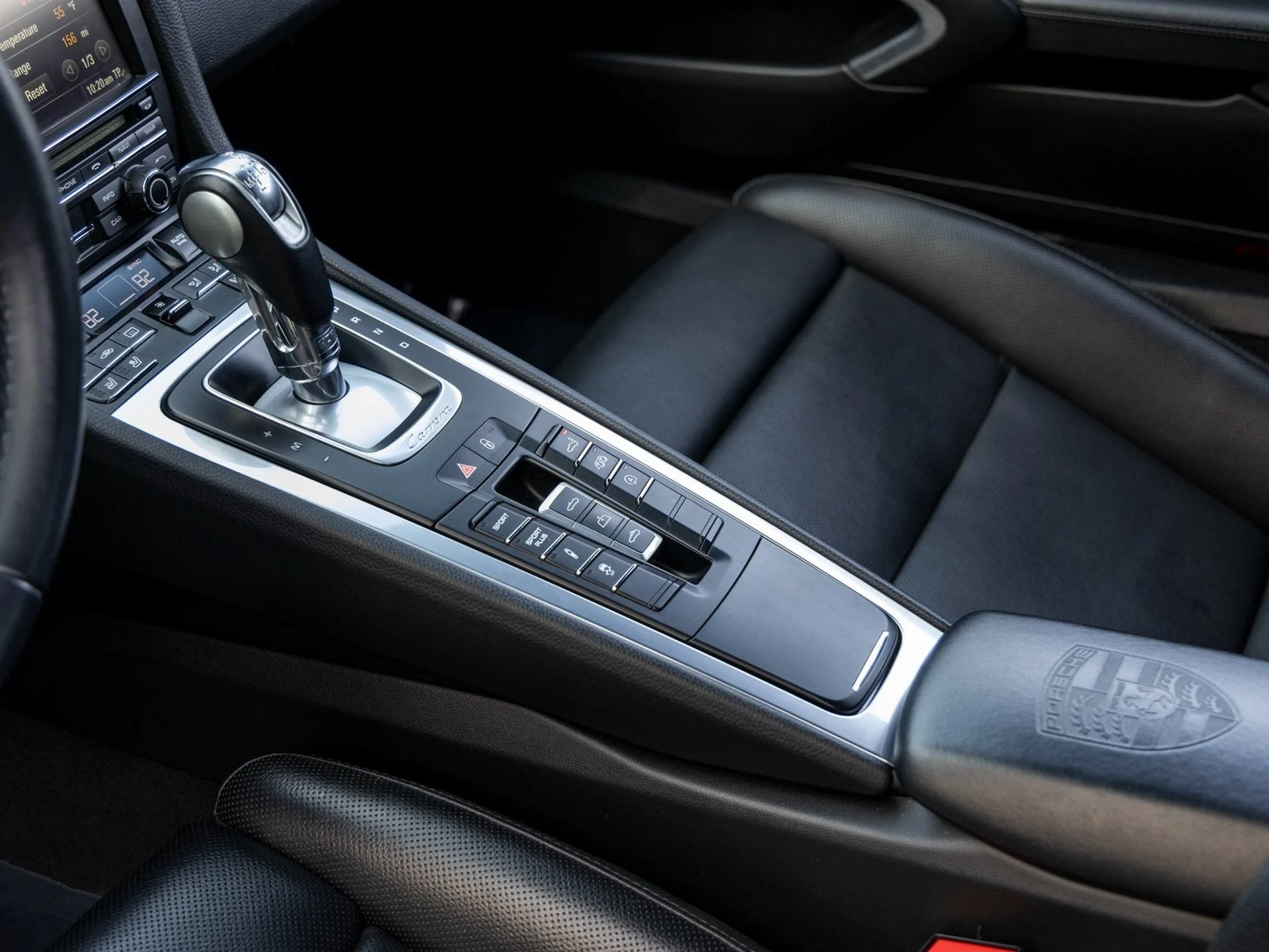 mph042_612452476_43_4ea8acd93d