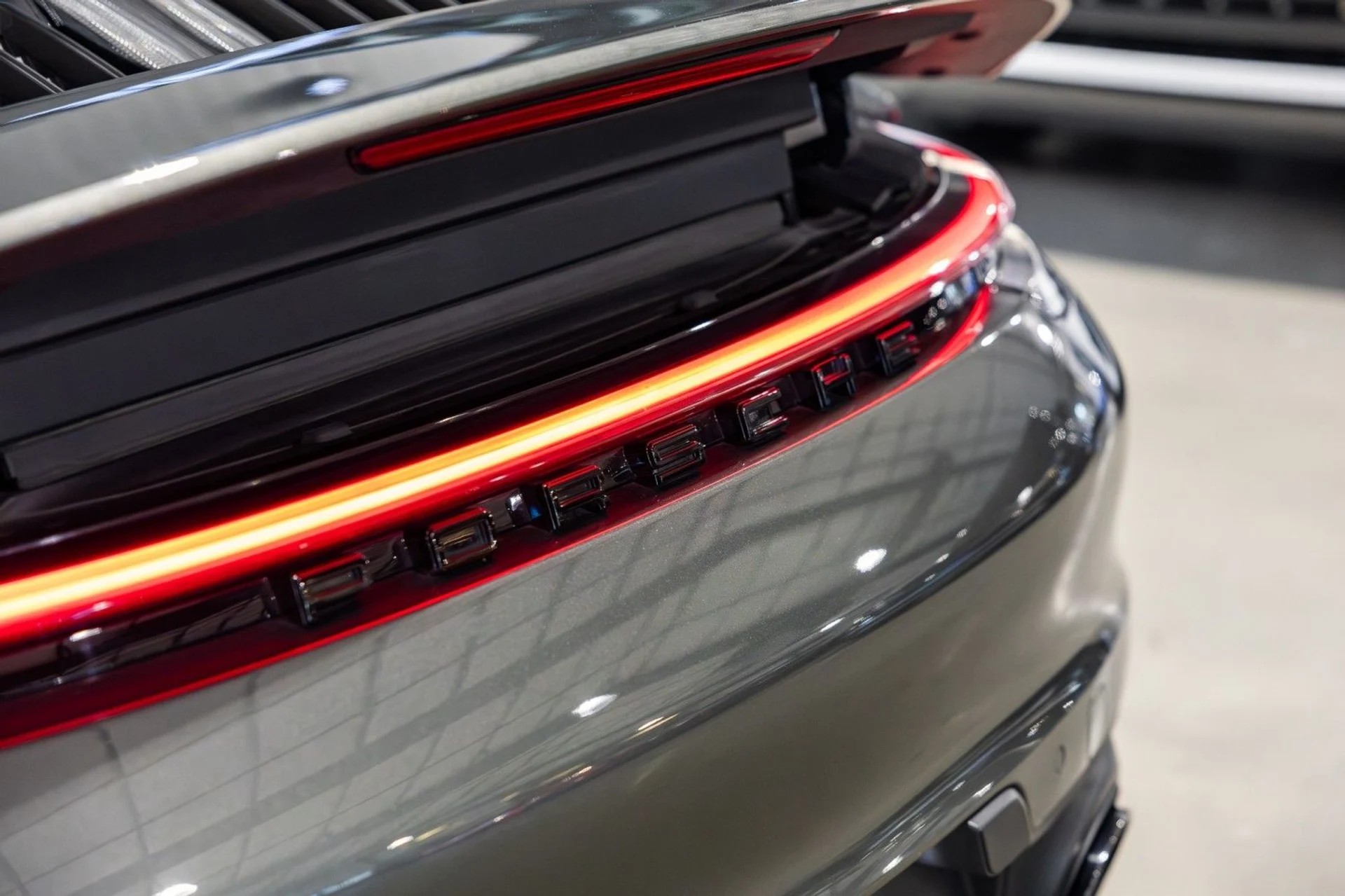 mph042_612794406_VA_ac32644be0