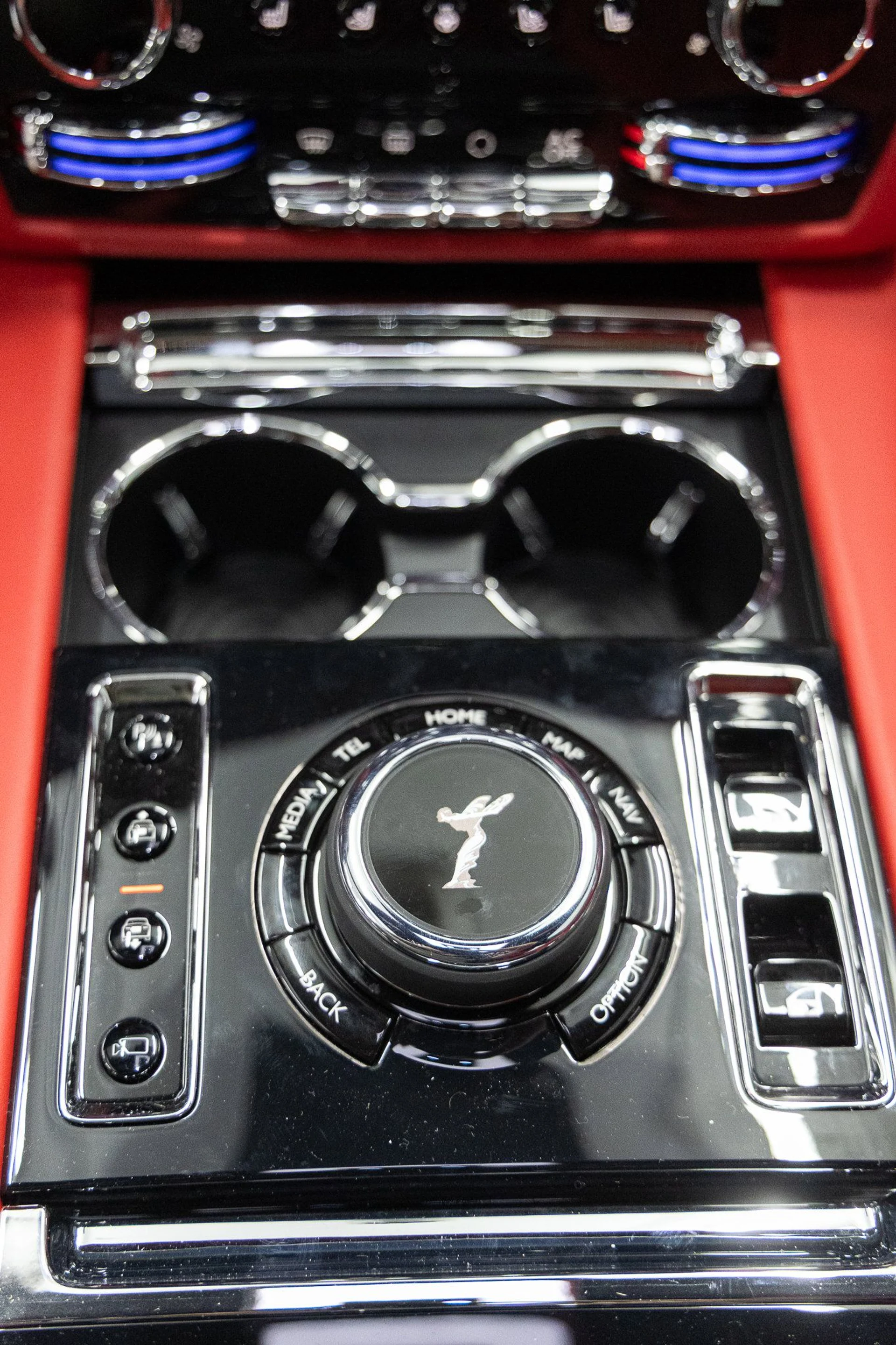 mph042_613934129_90c381f58d29bee09d953cddc4d67107x_d5f6580e83