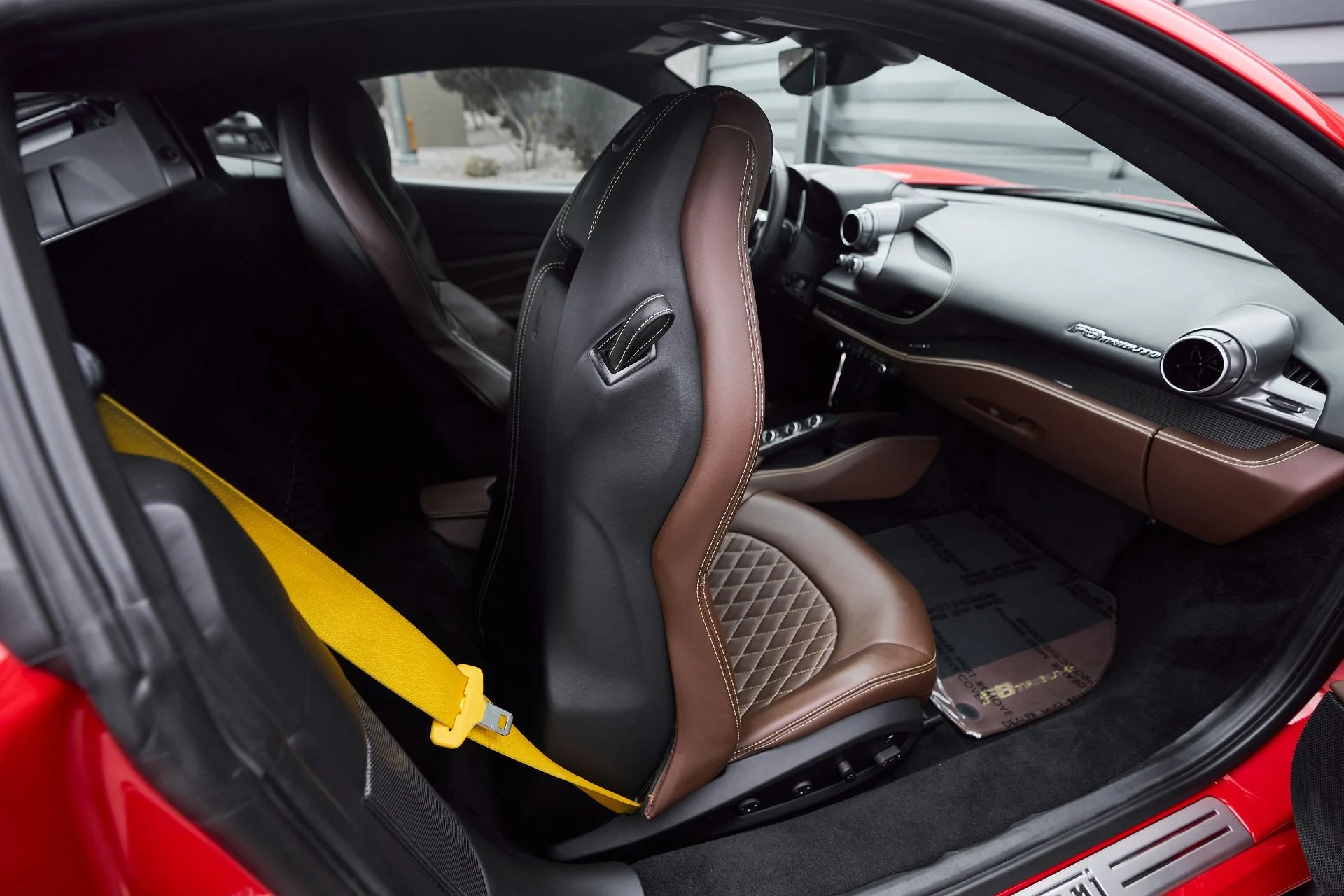 mph042_619169212_Used_2020_Ferrari_F8_Tributo_Base_1761597667_3819ecf3b2