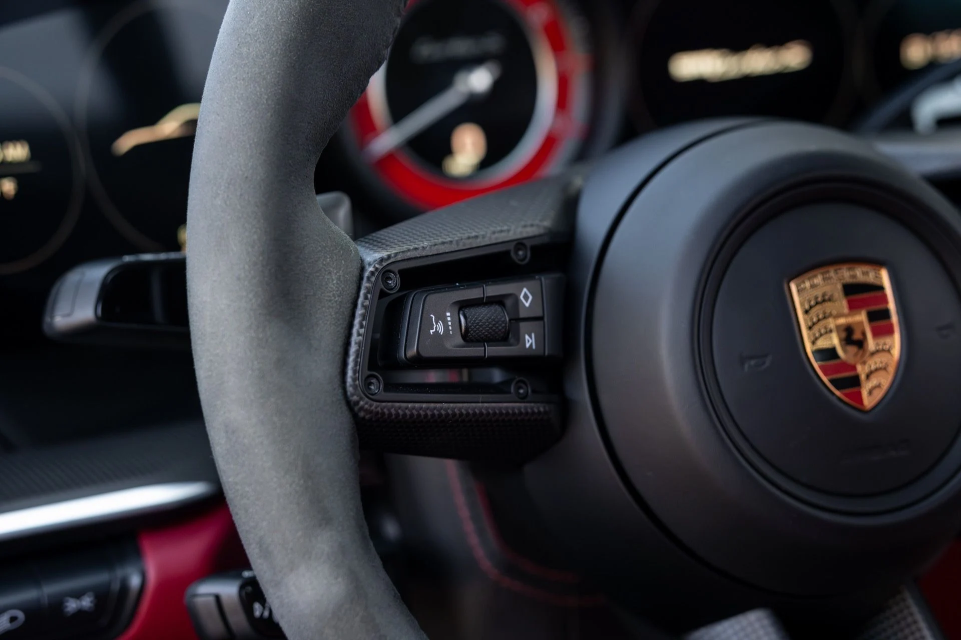 mph042_630785707_Used_2022_Porsche_911_Turbo_S_1770440206_f449cb2d47