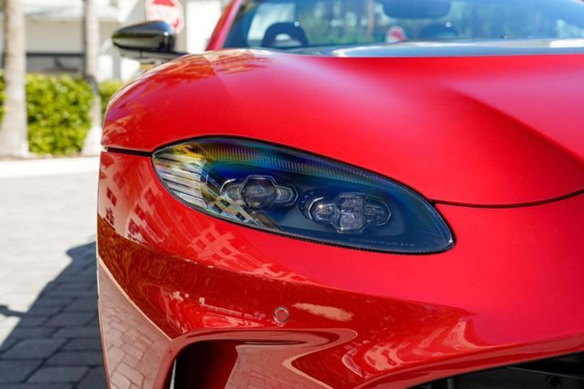 mph042_631835004_22988419_43_0987866029