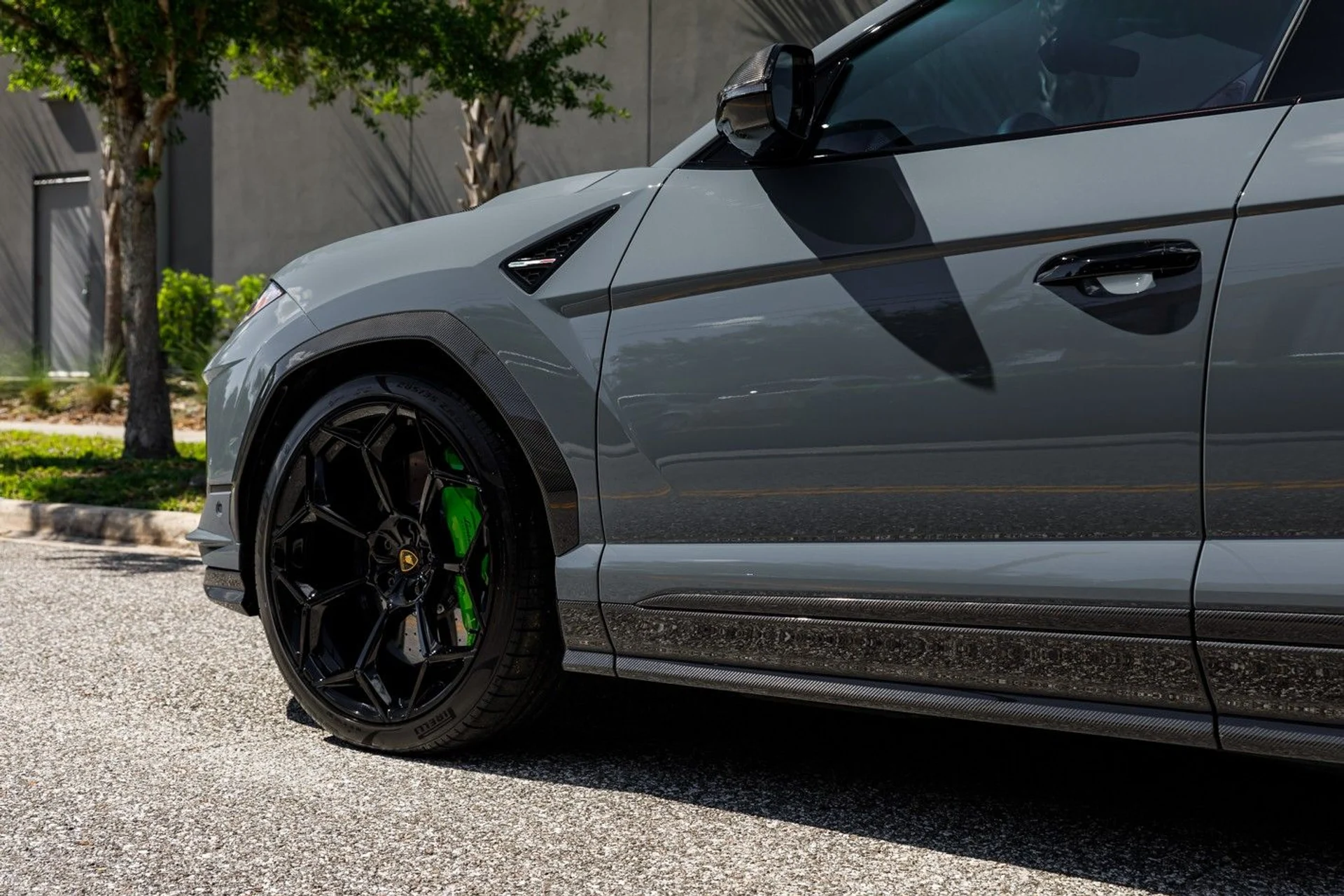 mph042_637991756_667_p43_l_aad7953390