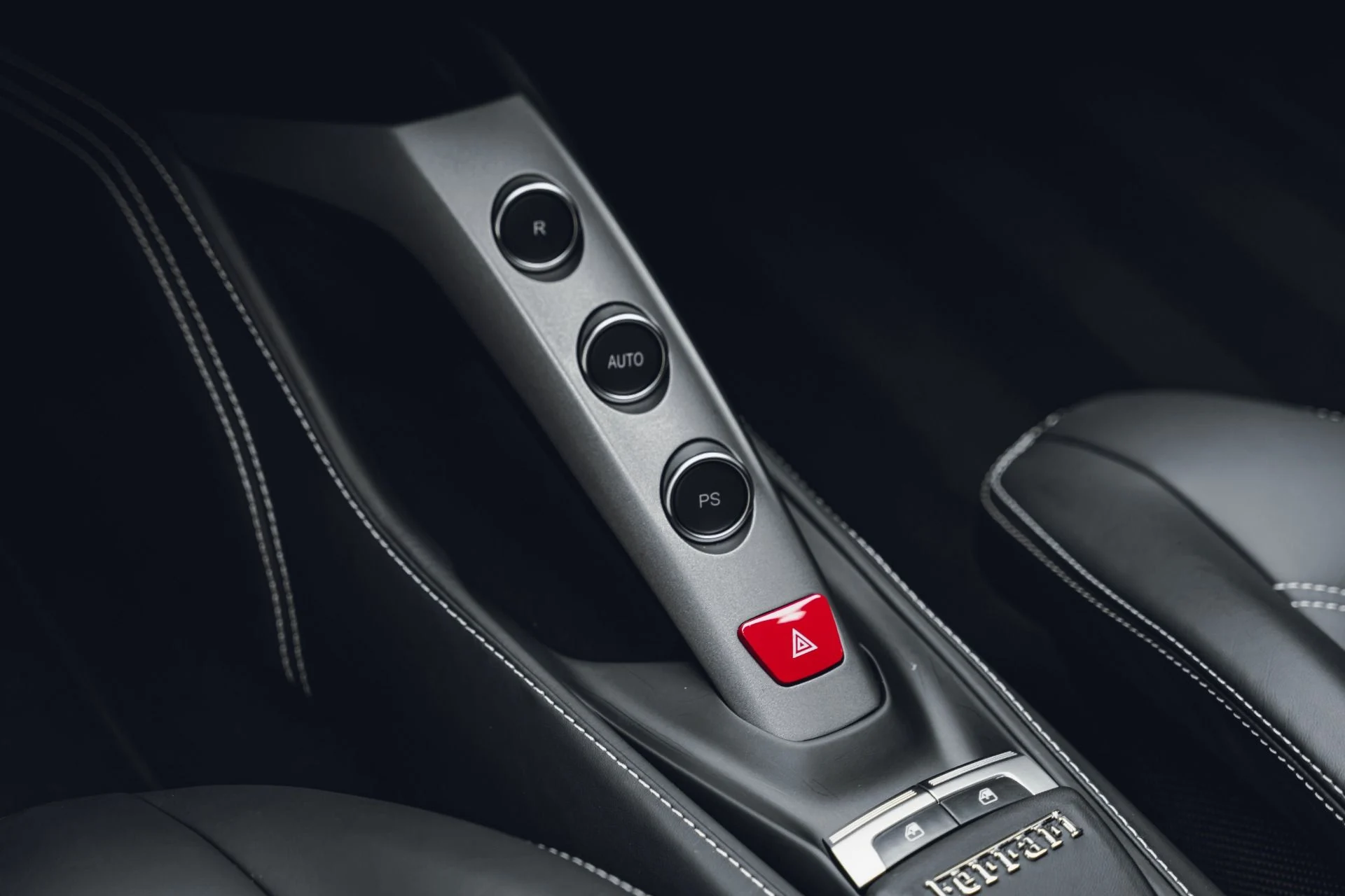 mph042_639560306_Used_2018_Ferrari_488_GTB_1781823541_820c775476