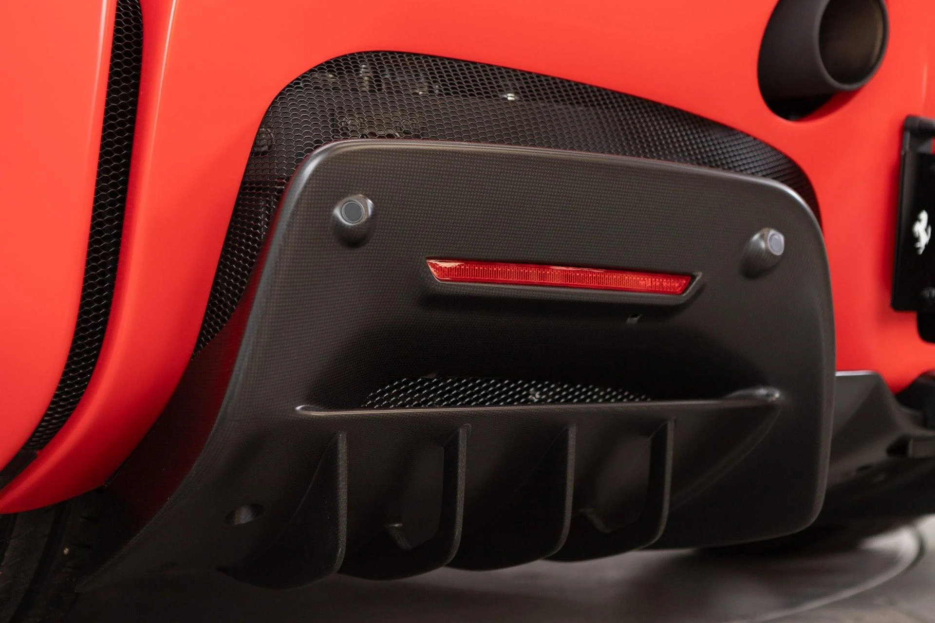 mph042_639588613_Used_2022_Ferrari_SF_90_Spider_1777367618_3d2018ad72