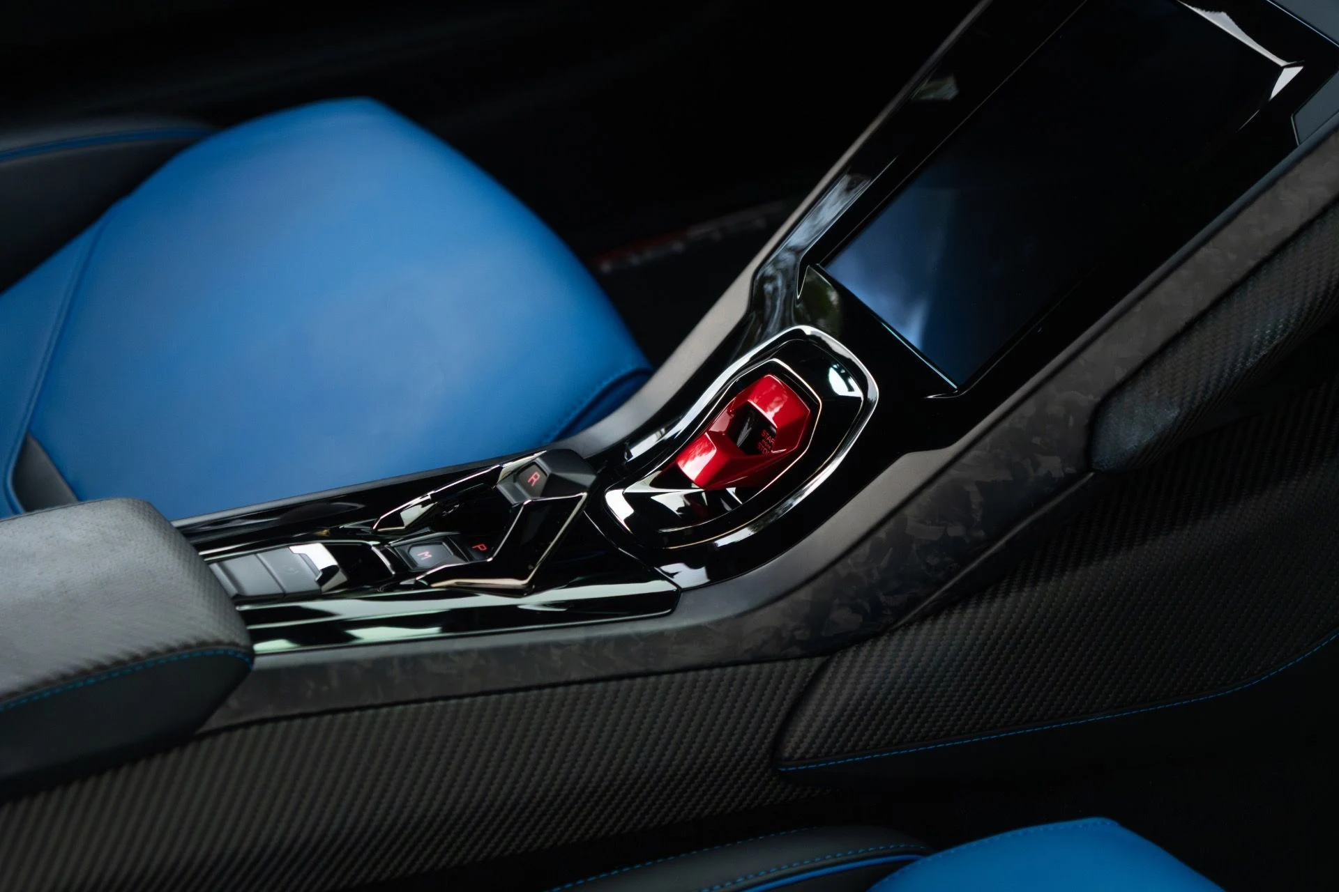 mph042_654670496_Used_2020_Lamborghini_Huracan_EVO_1764467723_fb6213084d