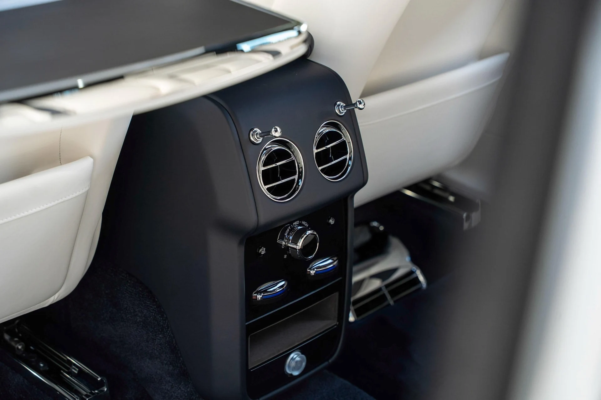 mph042_655201687_476162068_695cc6aa8f3ee920bf5188df_09e18426f2