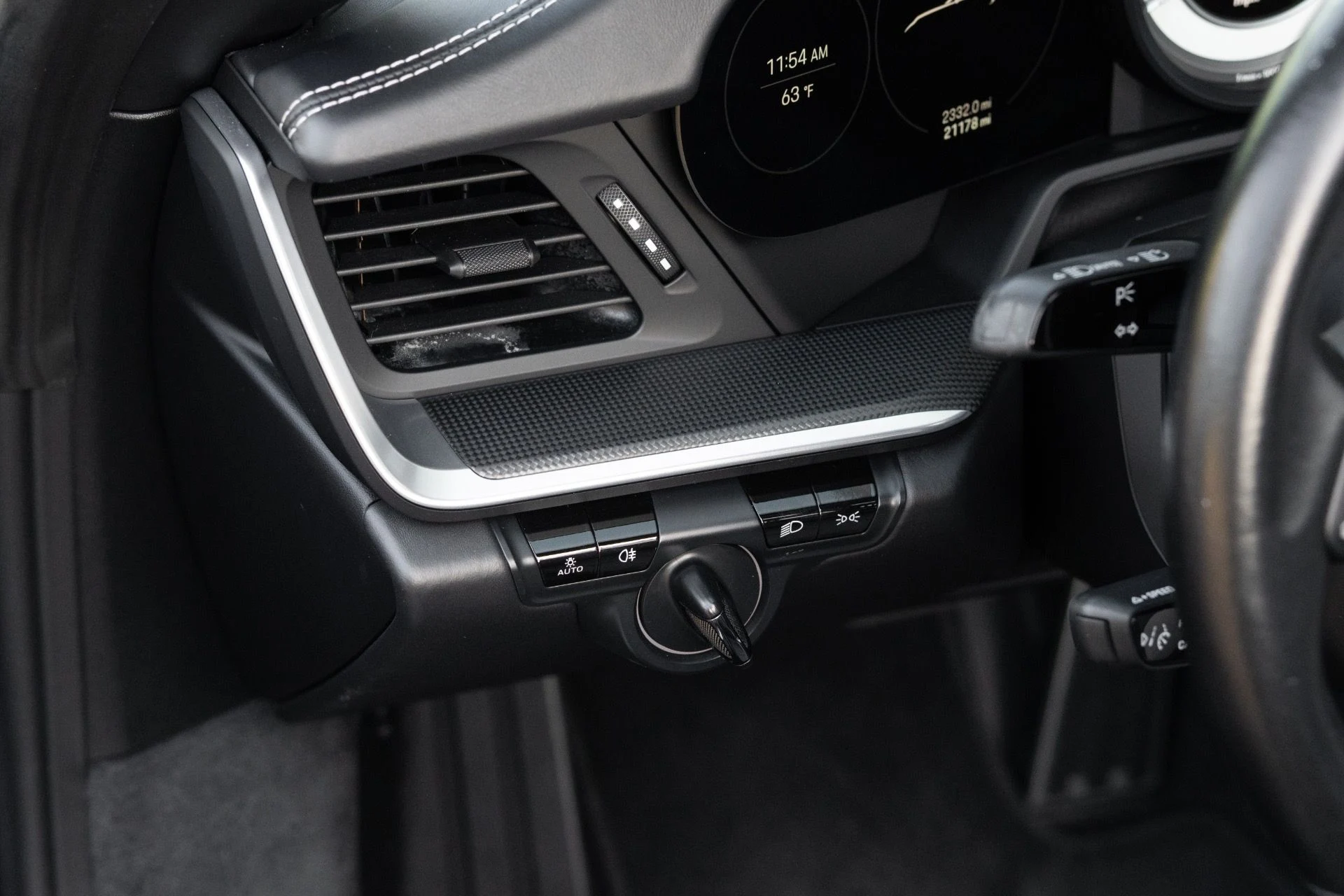 mph042_672372245_Used_2021_Porsche_911_Turbo_S_Cabriolet_1770146418_fe98a06798