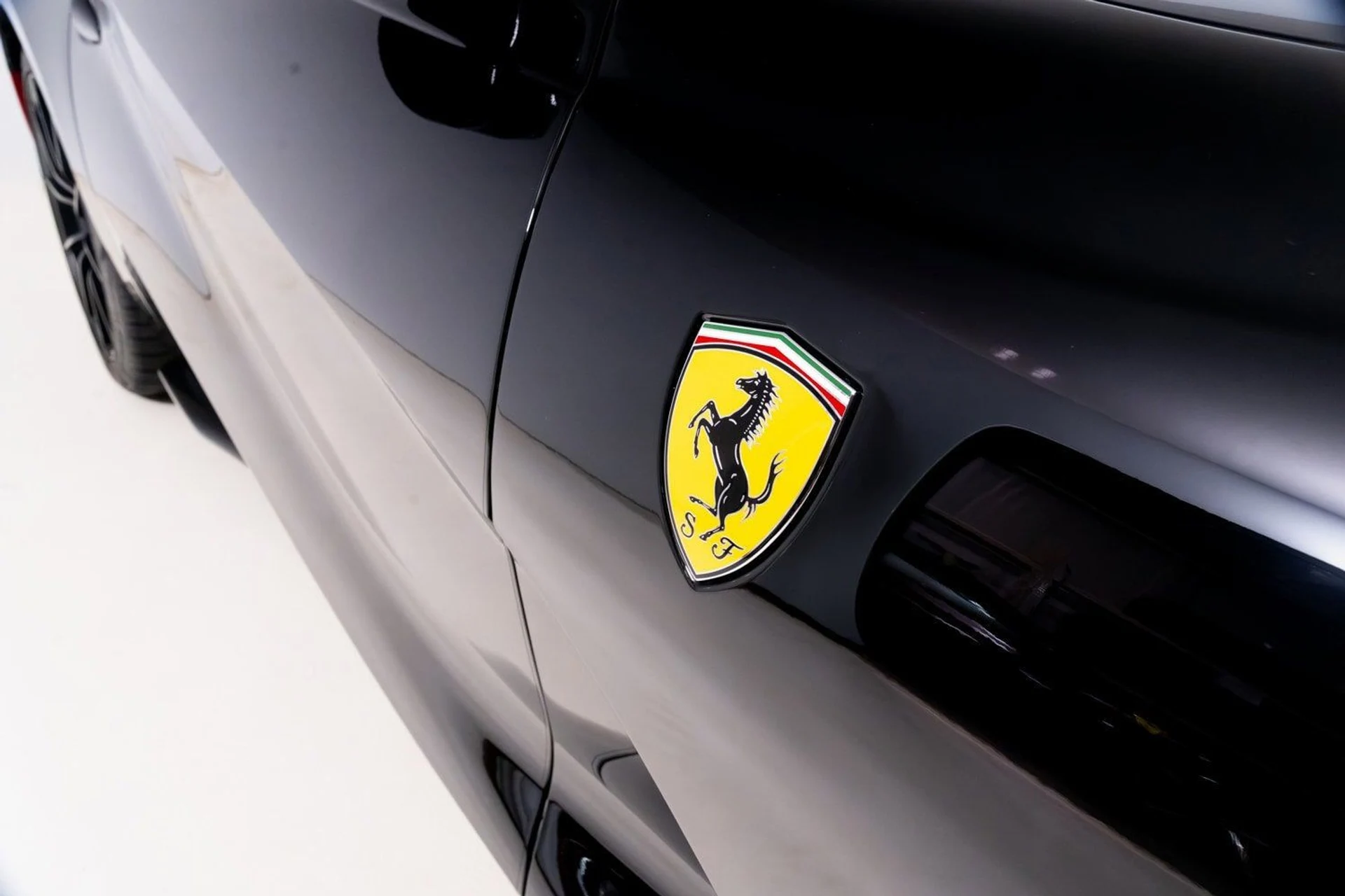 mph042_680597347_379e7f1163894de69d96d8d6fd7ea9e8_21b06060ab