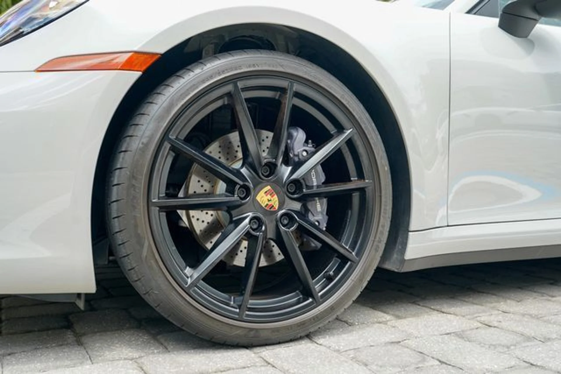 mph042_694655507_23009074_43_1ac5baf356