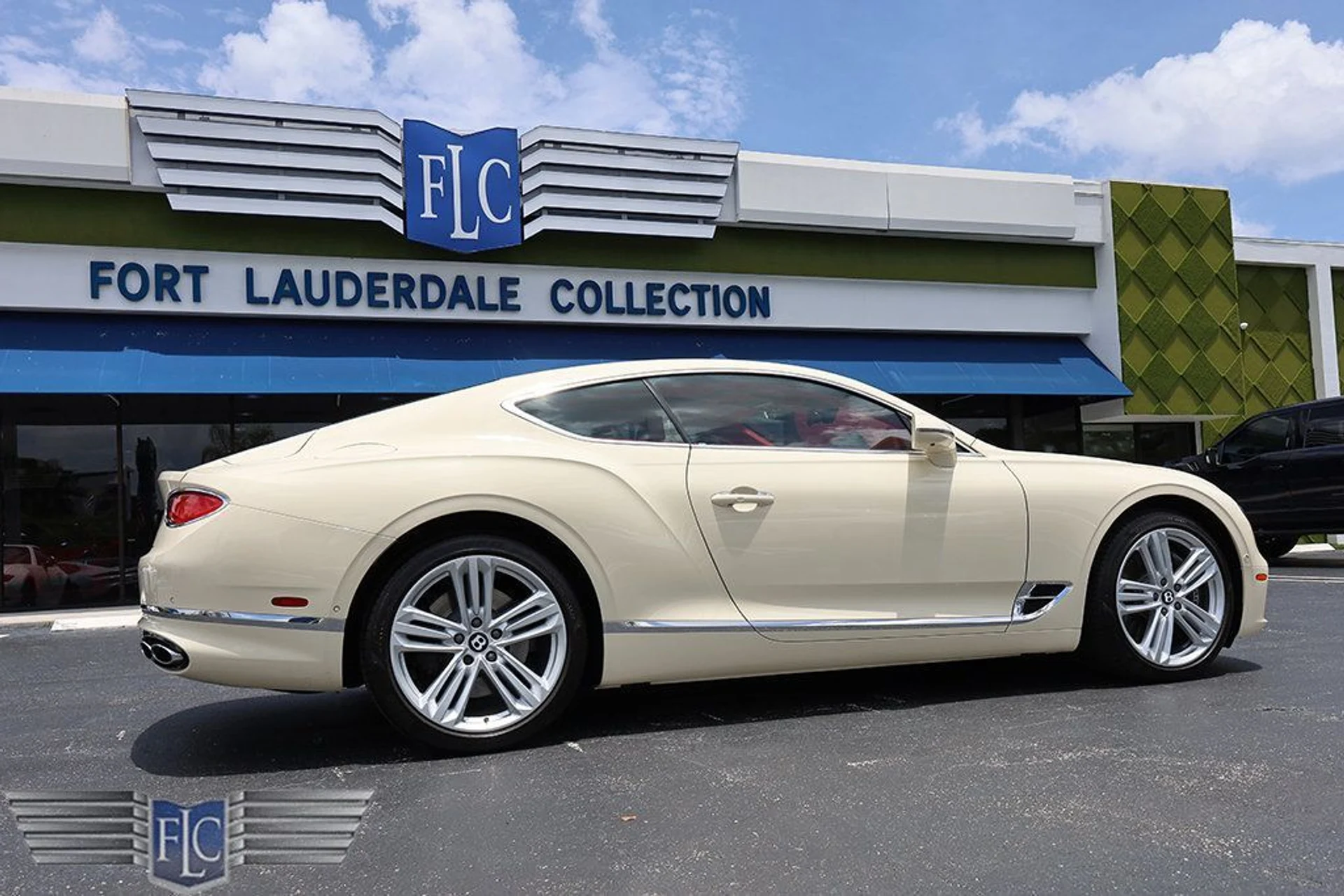 mph042_696079166_used_2023_bentley_continental_gtv8coupe_6305_23035388_43_1024_d6be62ddd1
