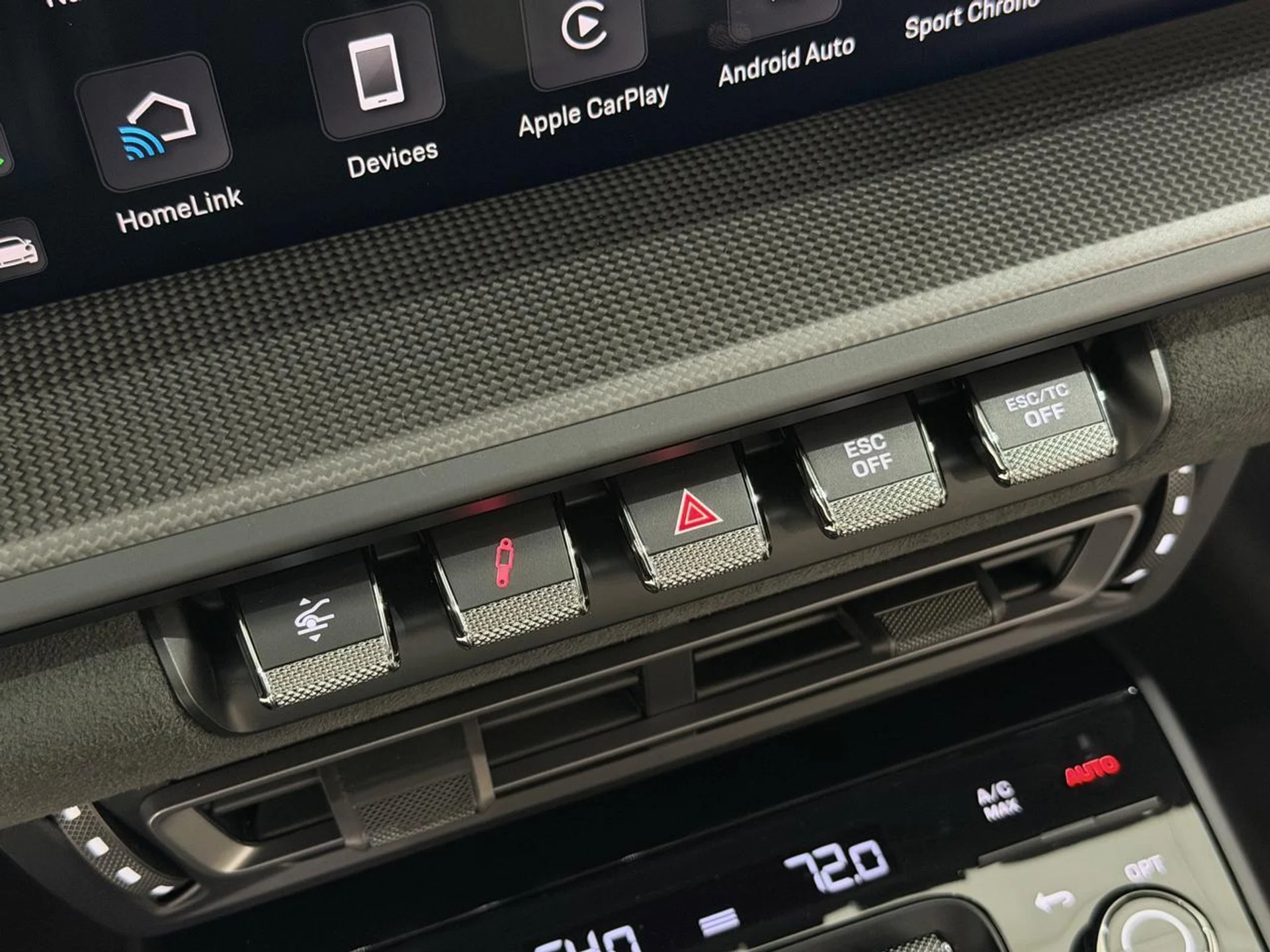 mph042_722197837_b82c6de5be74747cbd107619dd4dd7cd_5faed483d4