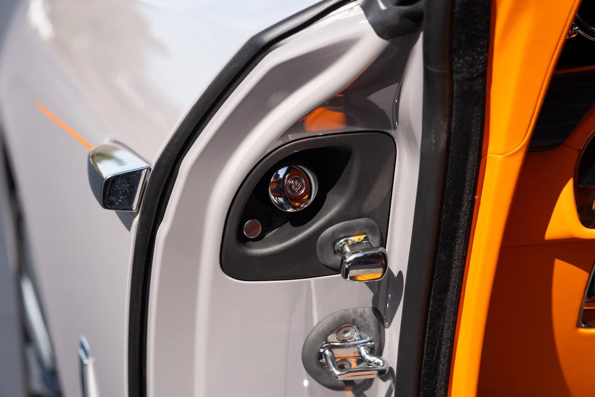 mph042_732616914_Used_2024_Rolls_Royce_Spectre_1772250917_f0e5cdca8b