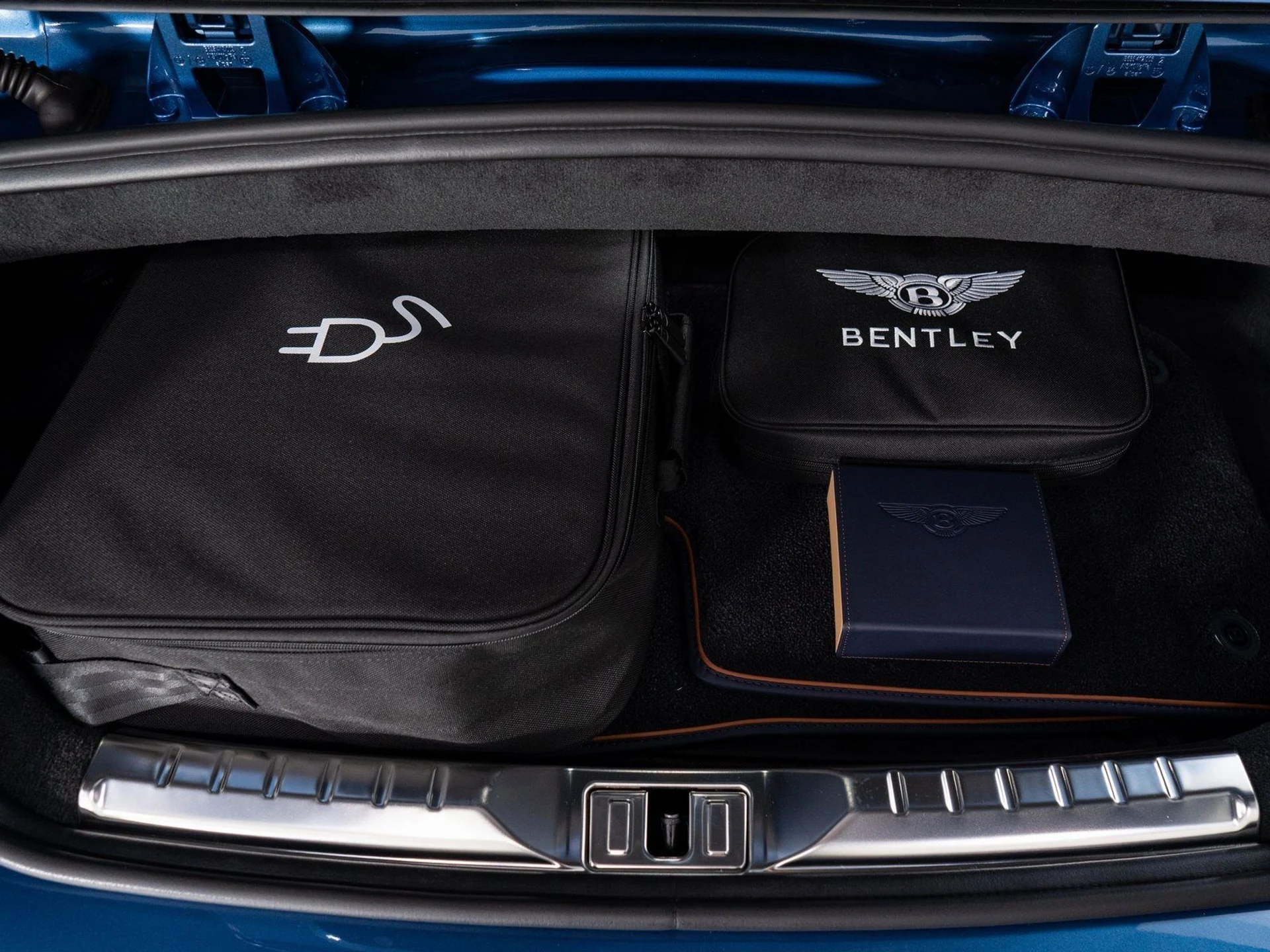 mph042_736212111_fe8ada4aff60fd9bb7fa6d46c2247c6a_0cba04b389