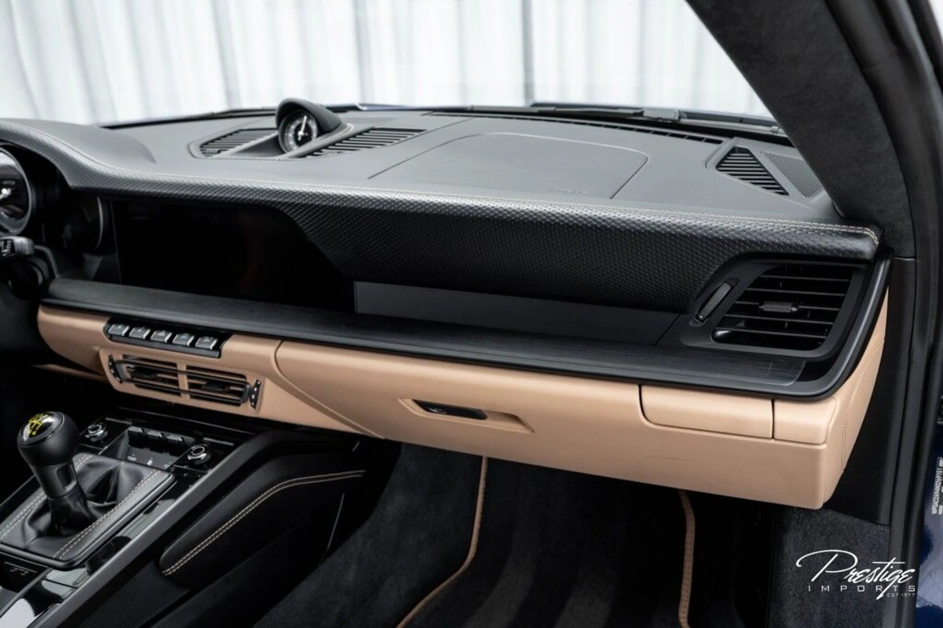 mph042_750307654_1c94df745970fa795b29cd58efdaf3a7_ed1a5bdcb0