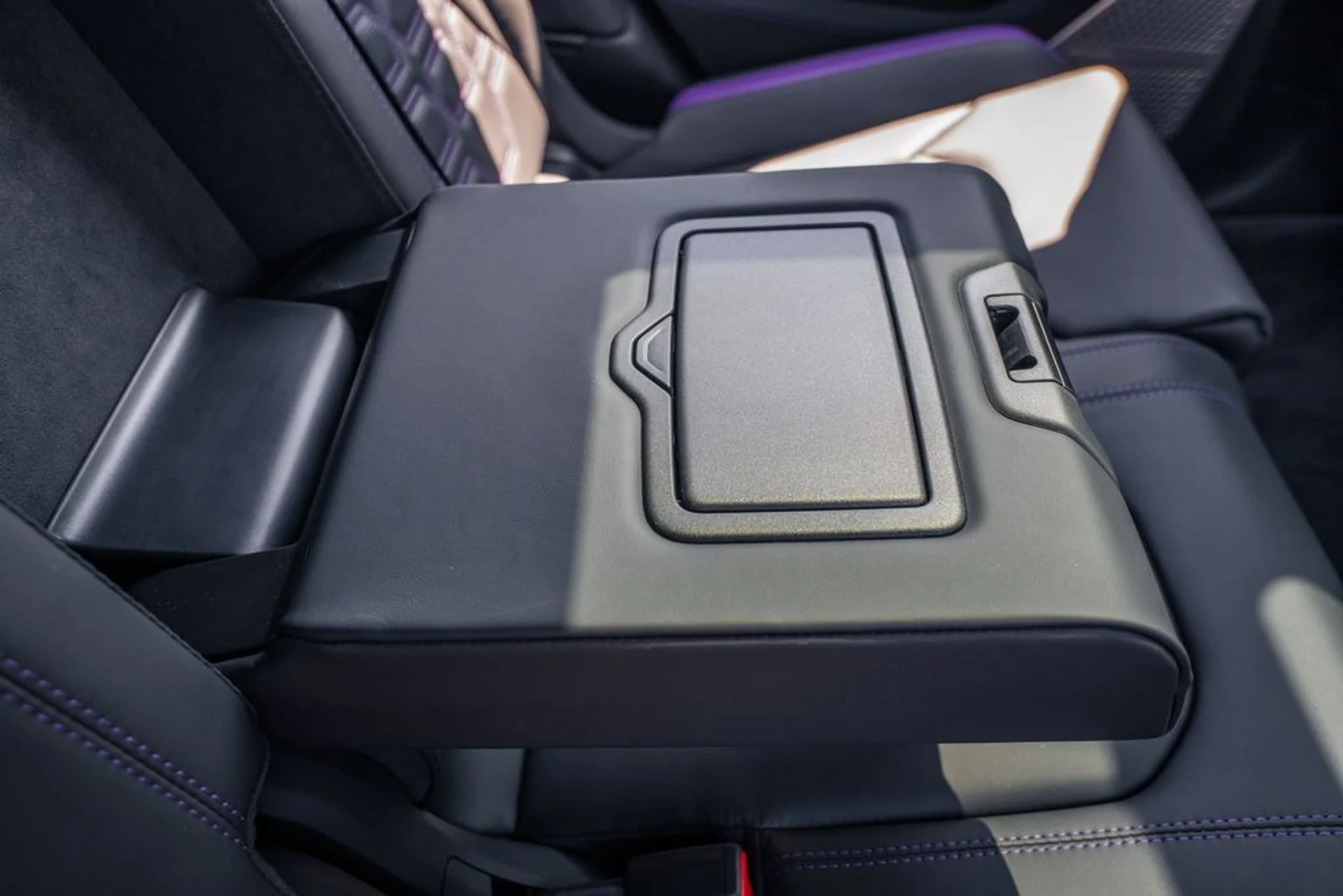 mph042_758039374_c516ed18d62560f81dcb41e7fab1fd6dx_d5870a6d69