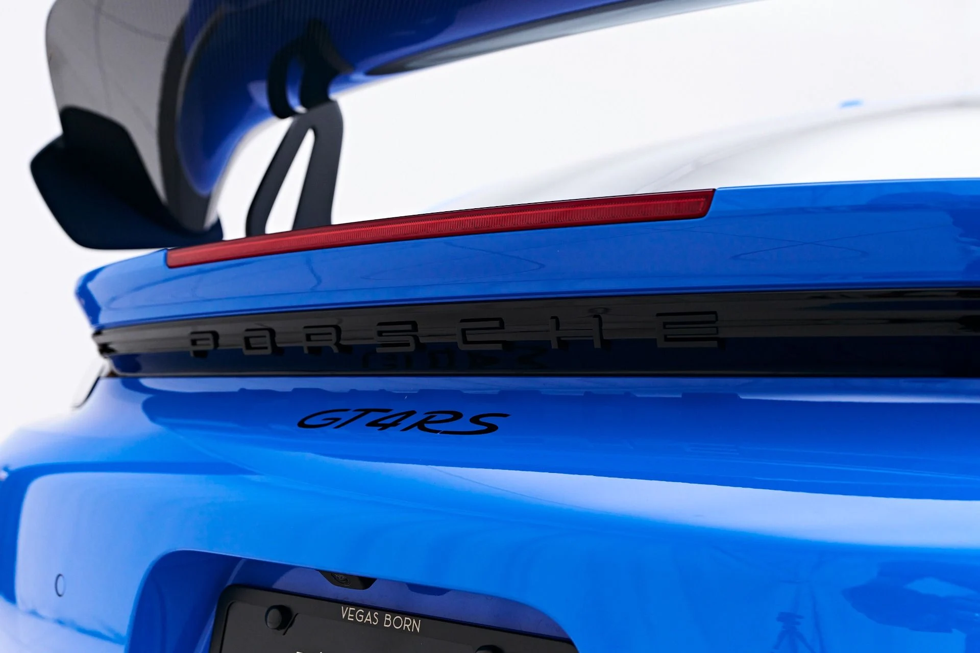 mph042_772941214_Used_2024_Porsche_718_Cayman_GT_4_RS_1757637898_0b83aa09ff