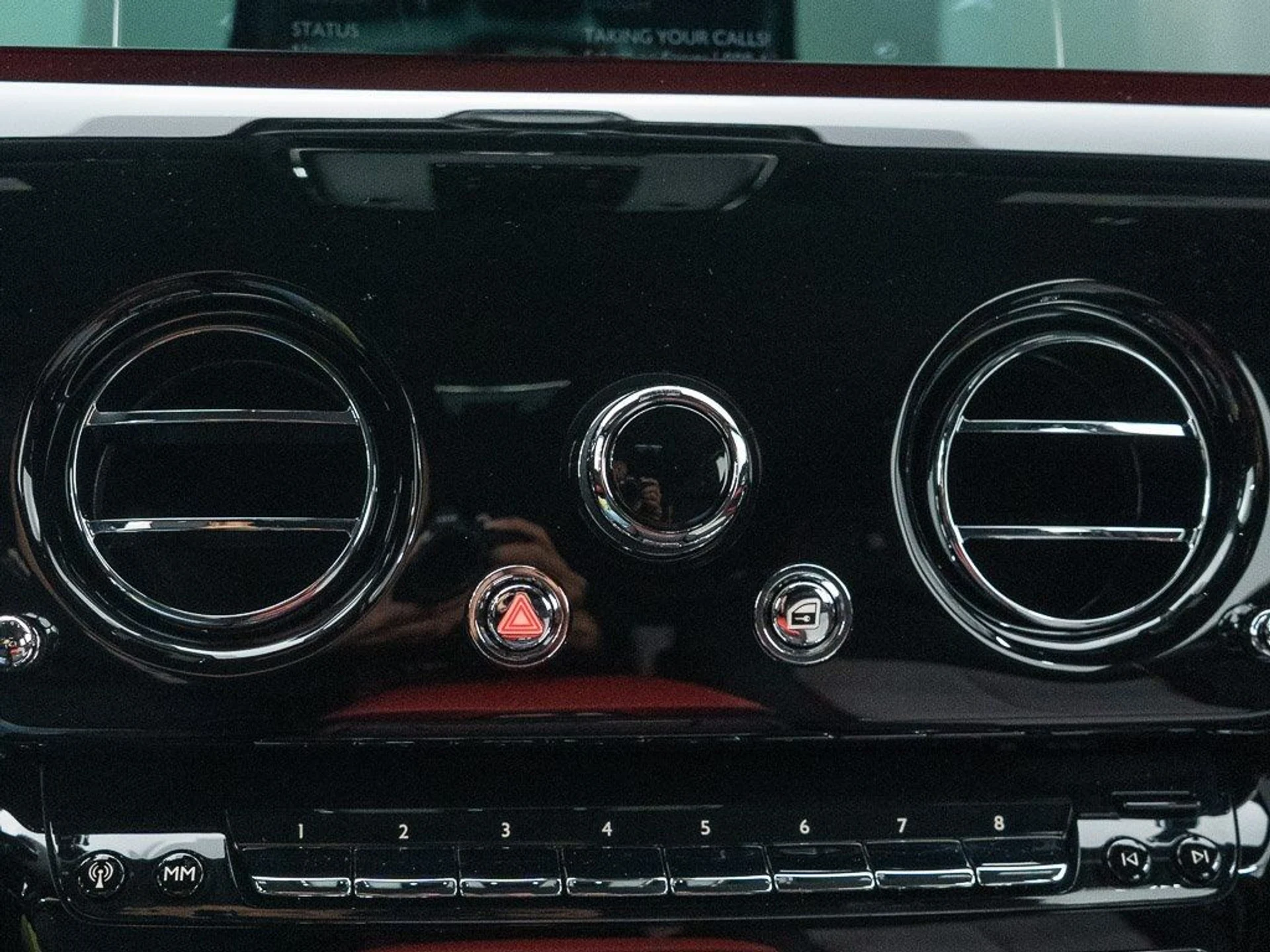 mph042_789171787_cfa6da969a4d2ea393fbb982d059a994_0927d349a4