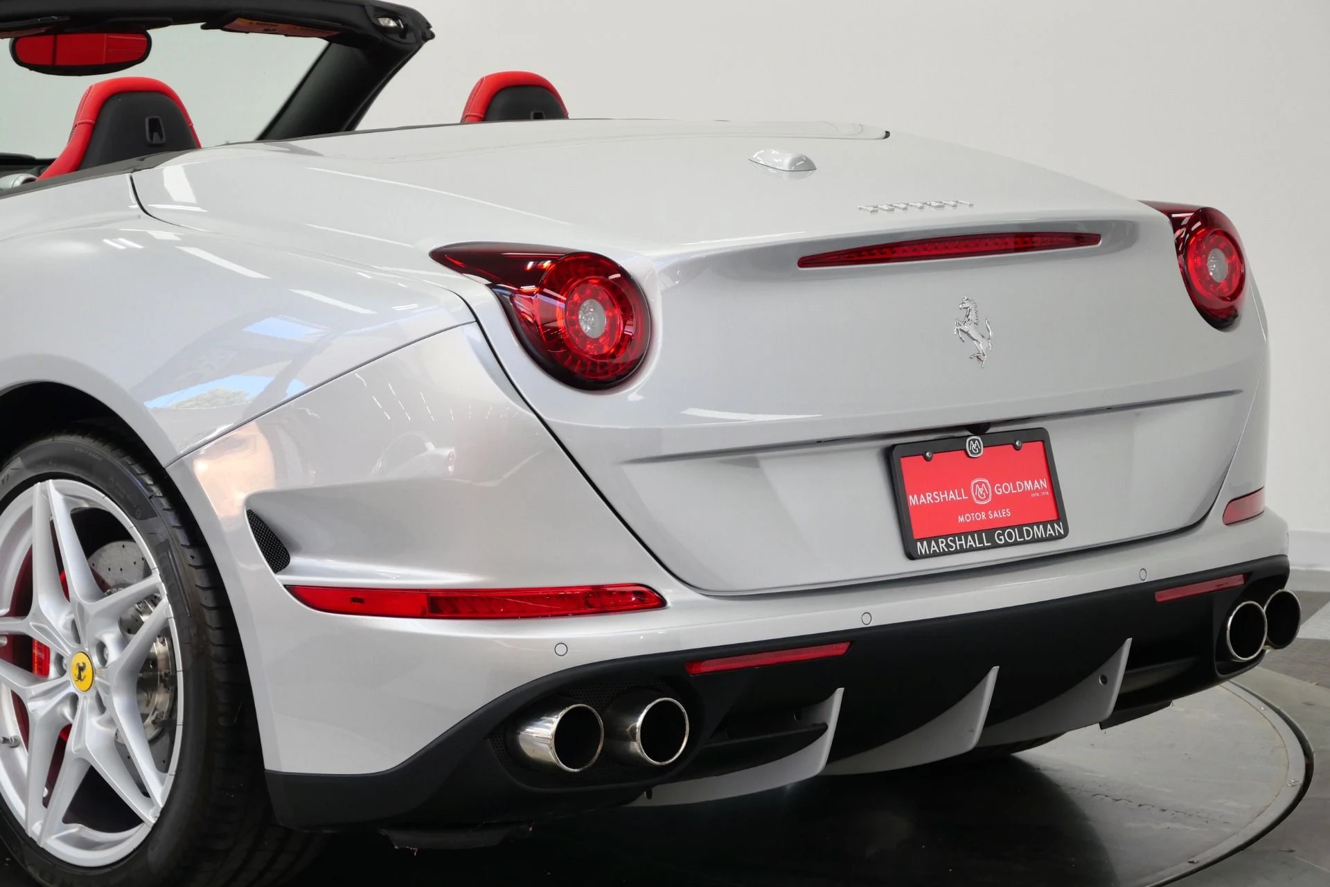 mph042_791522815_Used_2017_Ferrari_California_T_Extremely_Low_Miles_Ventilated_Seats_Beautiful_1776887153_ffd93cbce6