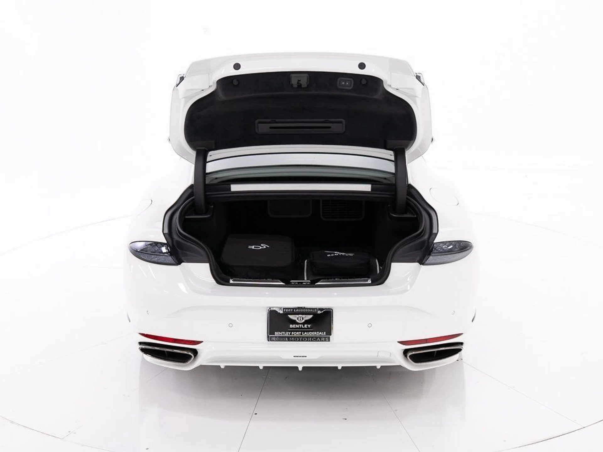 mph042_799250181_76ca2d653e2179b0aab539c187b7b494_69e0d5a747