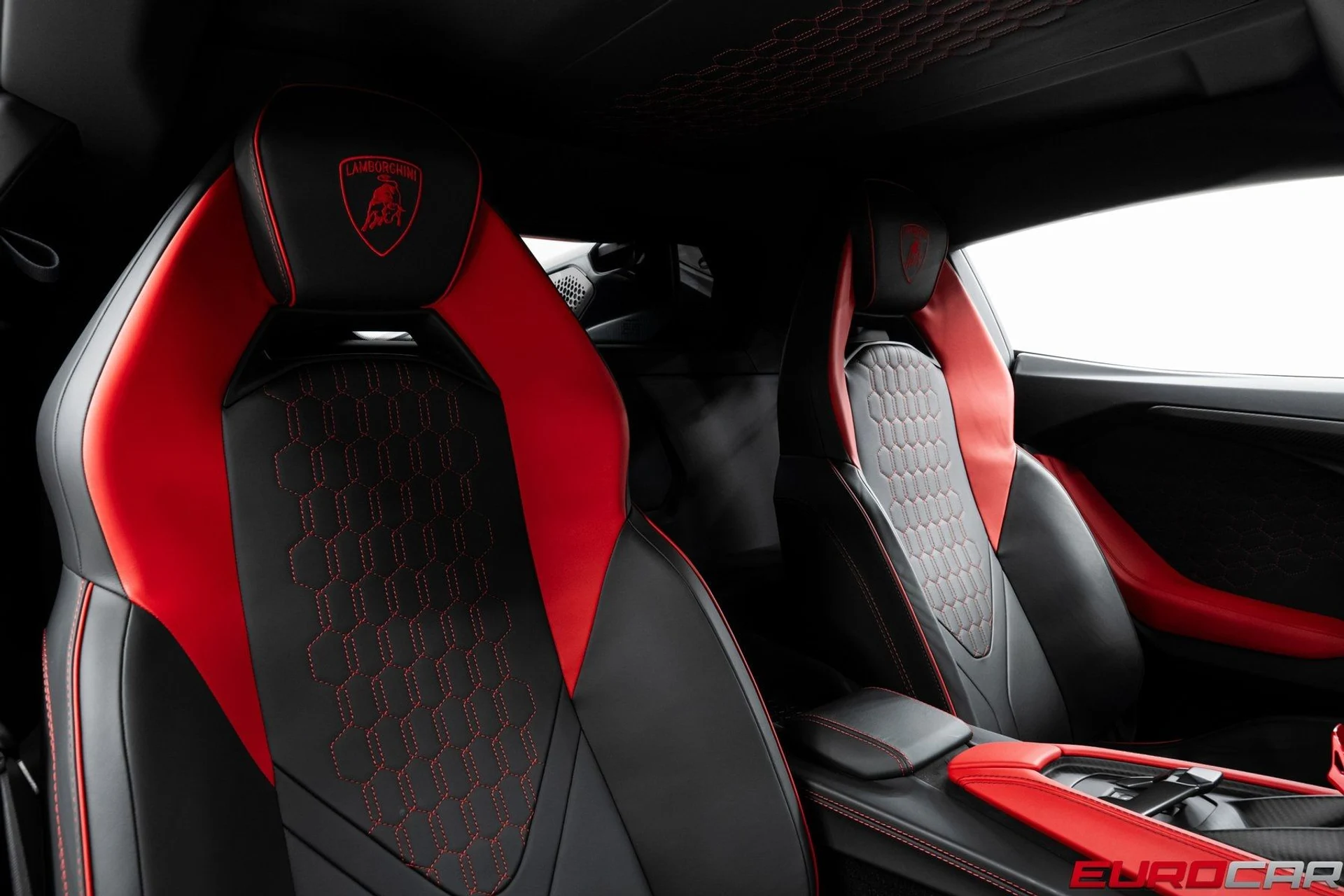 mph042_808359939_image_43_6807bef95b