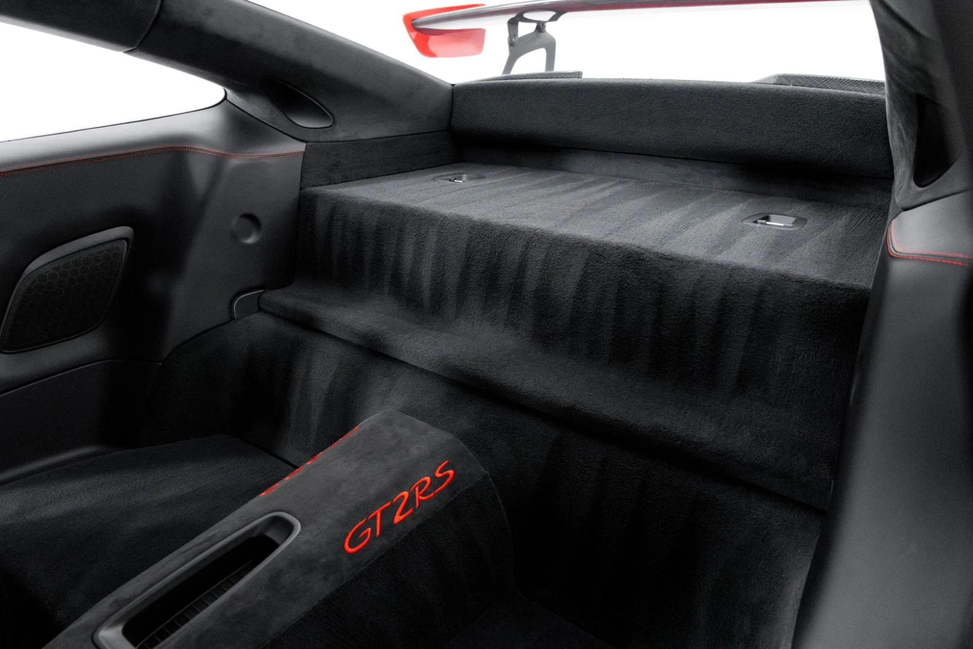 mph042_808979846_Used_2019_Porsche_911_GT_2_RS_1761868490_907e1b15e5