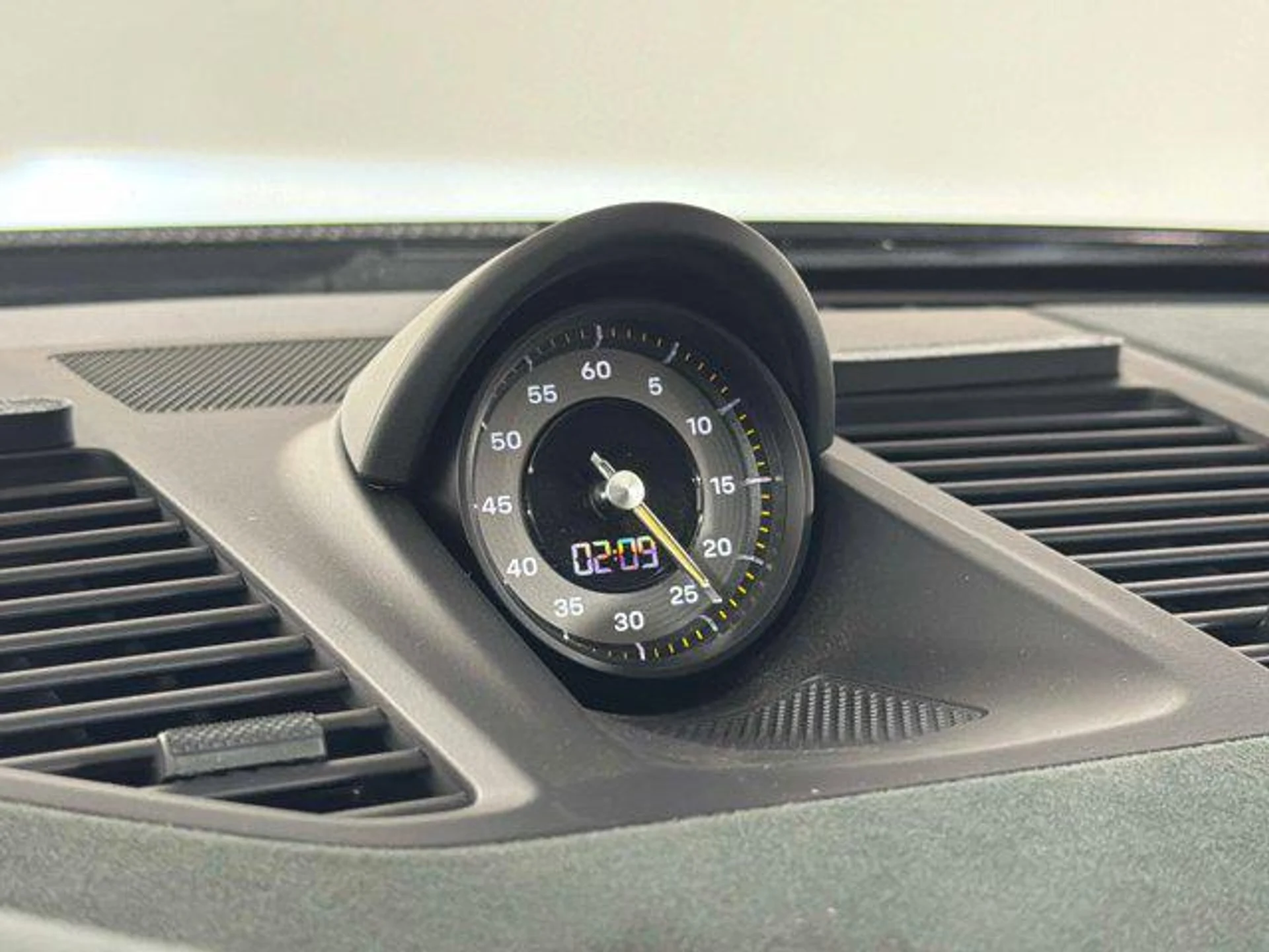 mph042_823296242_CHWR_Cq_M_Ndg_Ml5_Jvb0d4v7_Zm_I_Osc_e597d9fbd2