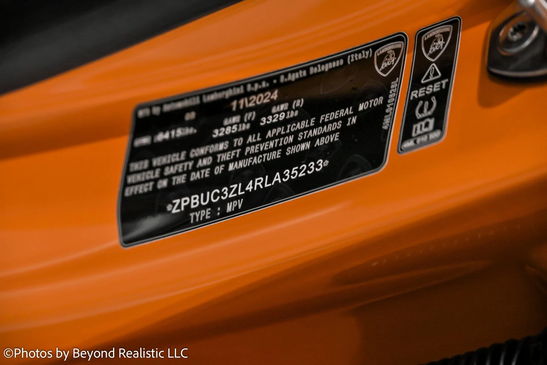 mph042_829418092_Used_2024_Lamborghini_Urus_Performante_1765964569_be3a5dd2d8