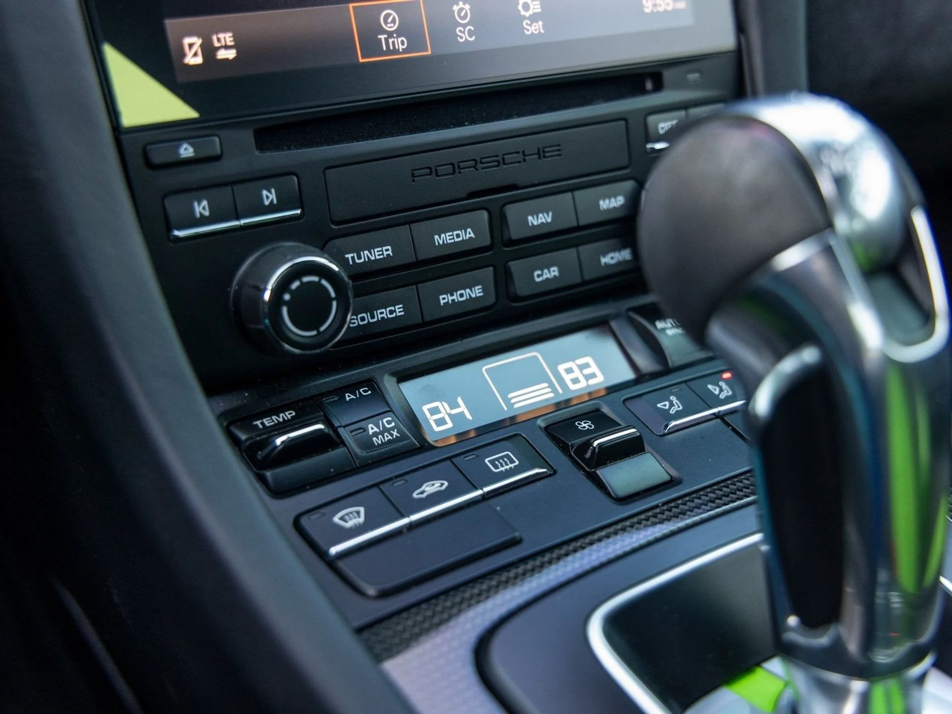 mph042_836186946_43_e157ad68f8