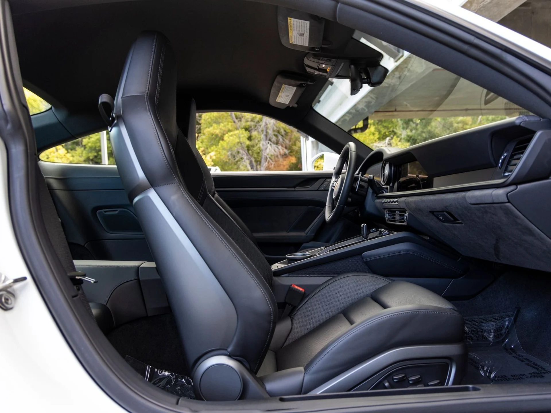 mph042_84833238_43_661a312bf5