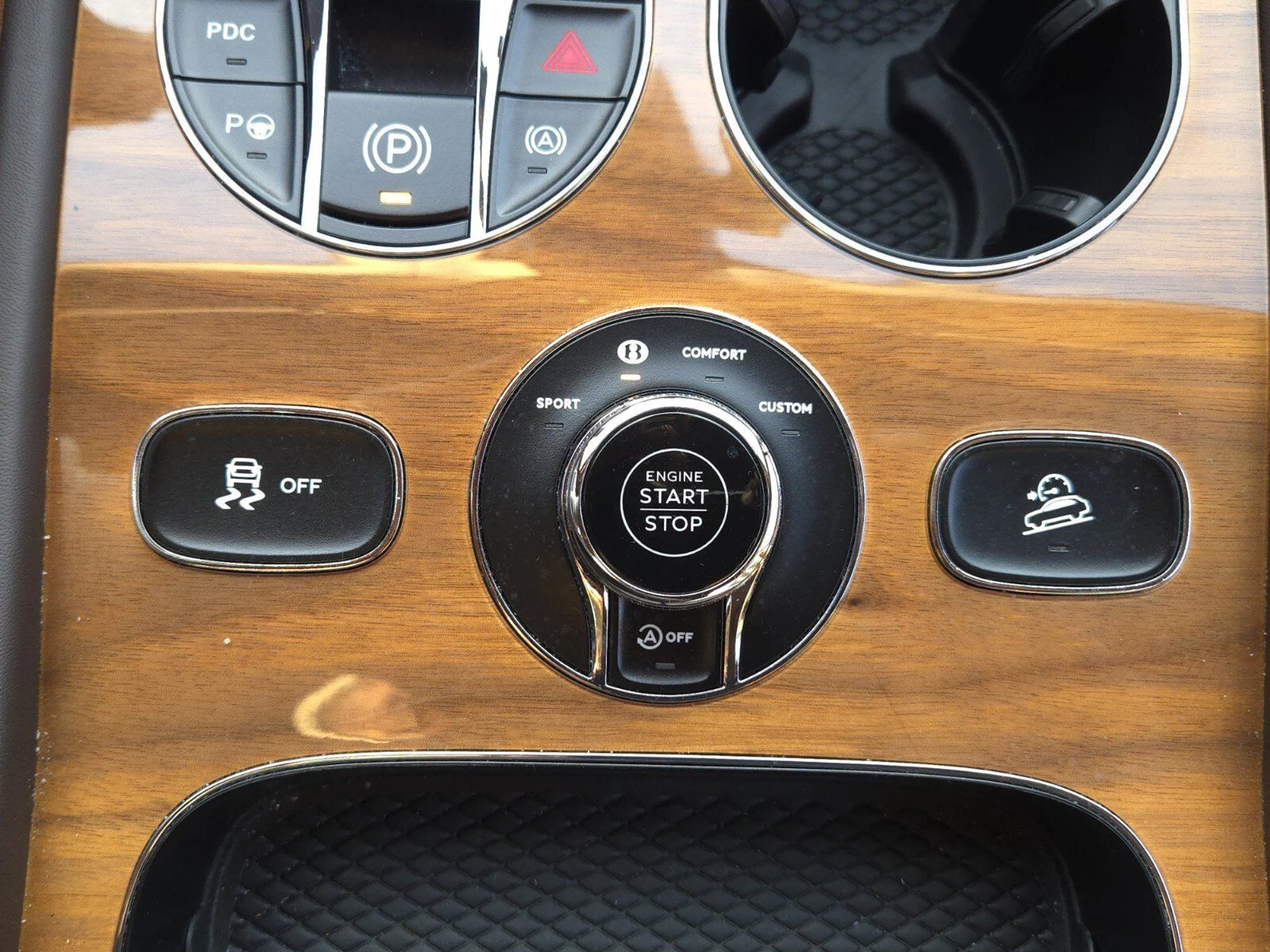 mph042_863361666_f721d94049076a642a3d0c4ca4e15db6x_c0570f0698