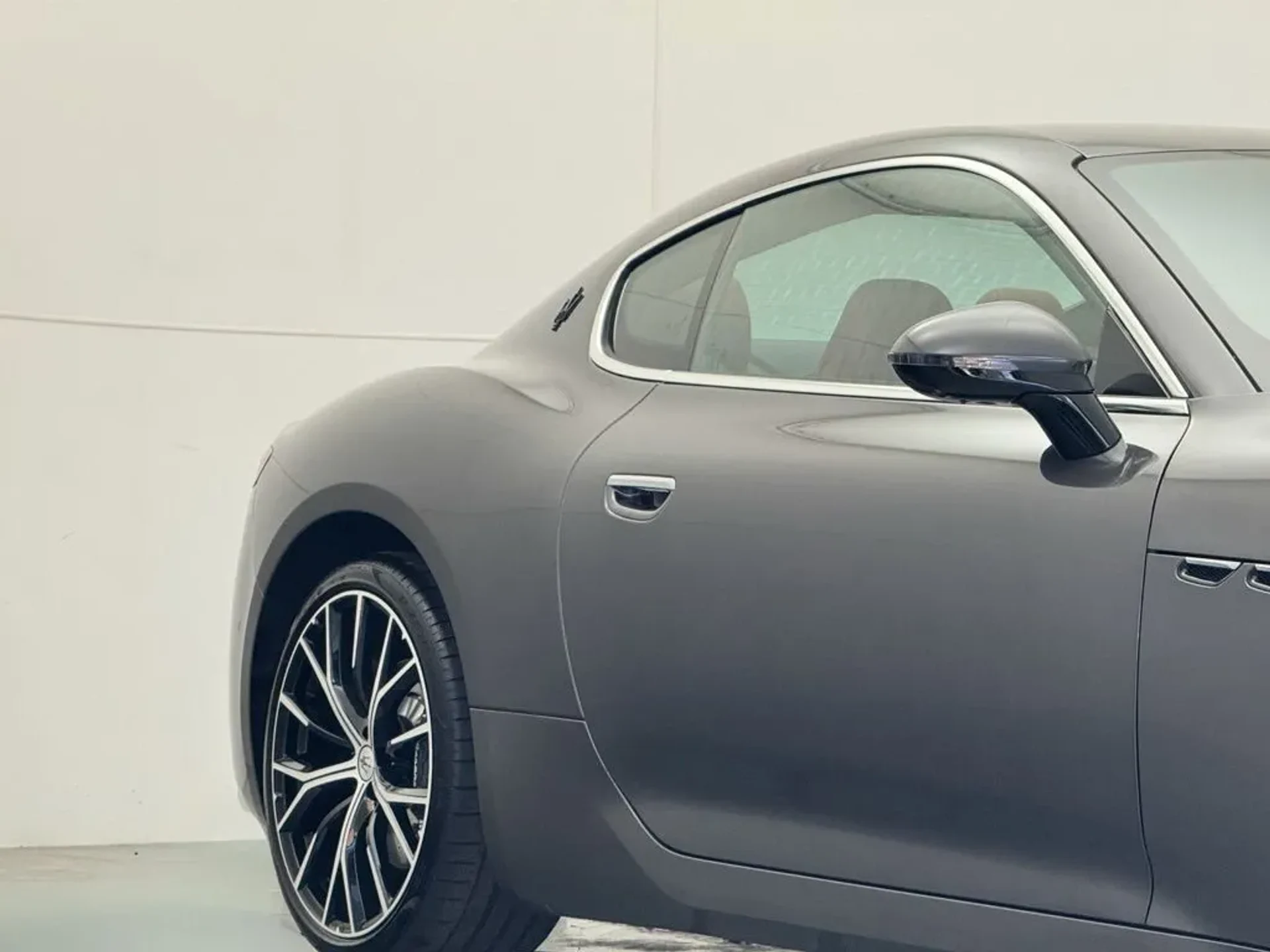 mph042_868666858_hxrh3qgoaa5qx3zt2dsma3mmwrj7_70e5a66520