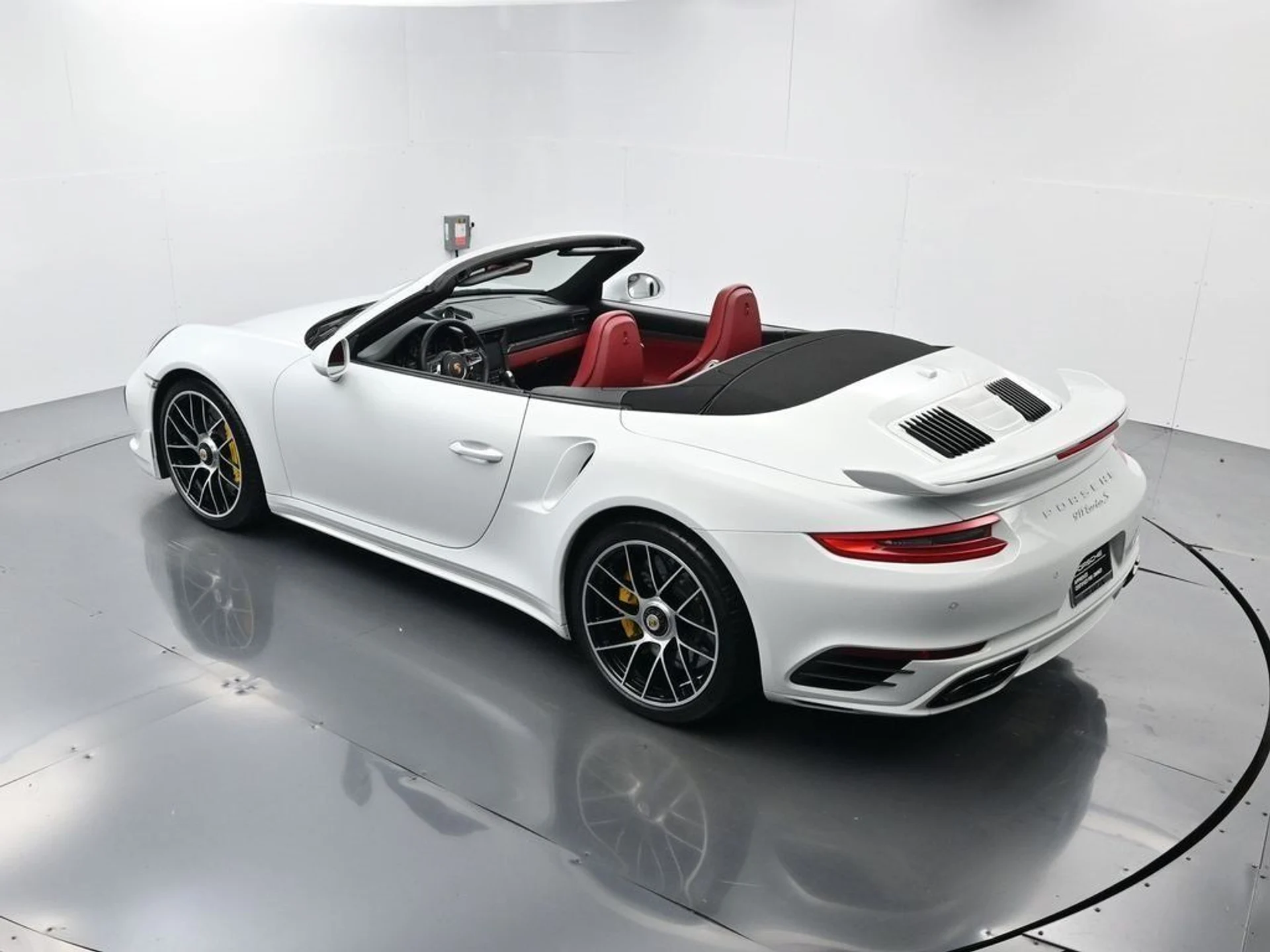 mph042_868720870_9bf24bca431b157bb0d0dda9846fed8b_91a064b2c8